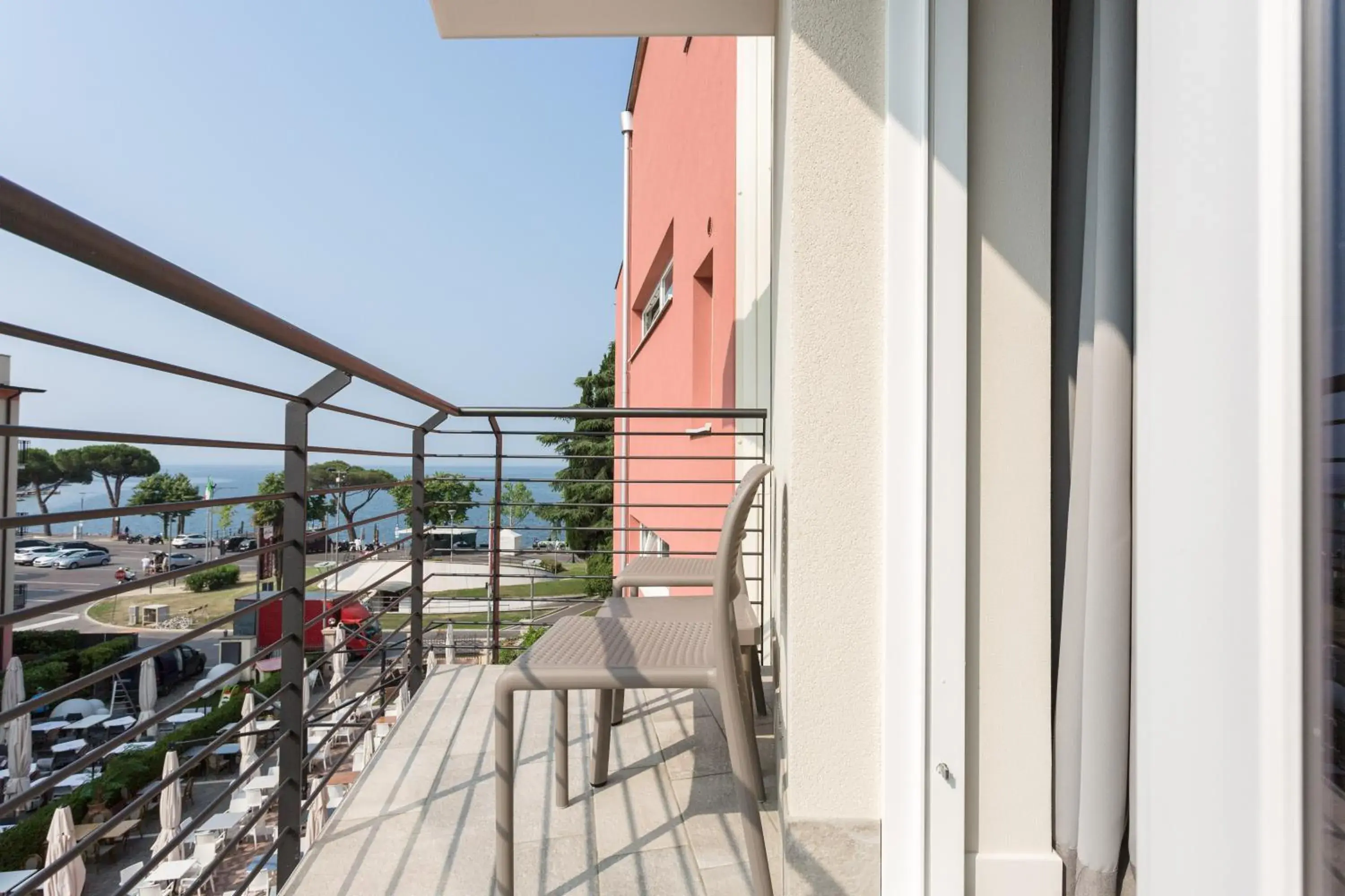 Lake view, Balcony/Terrace in Hotel Europa