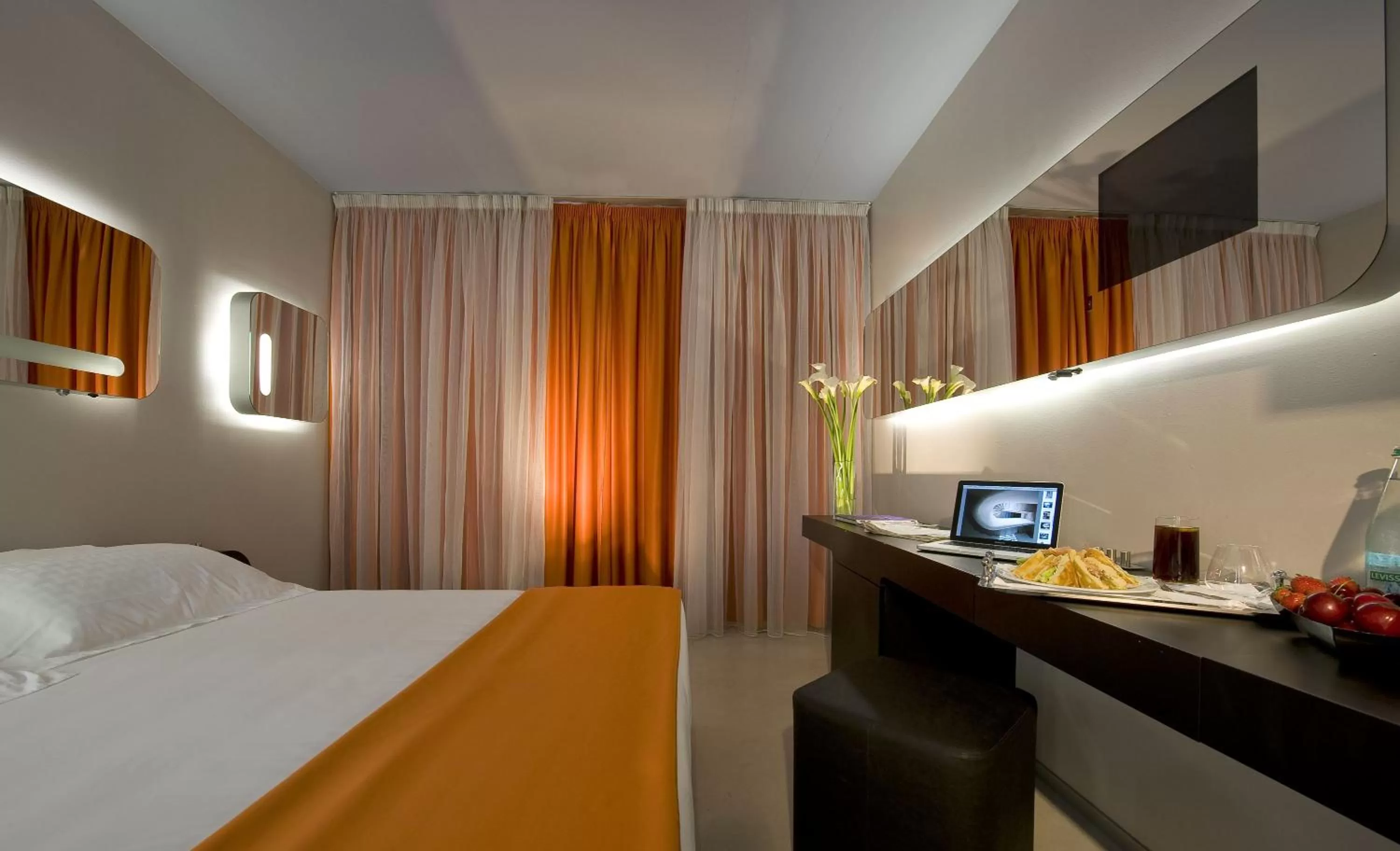 Bed in San Ranieri Hotel