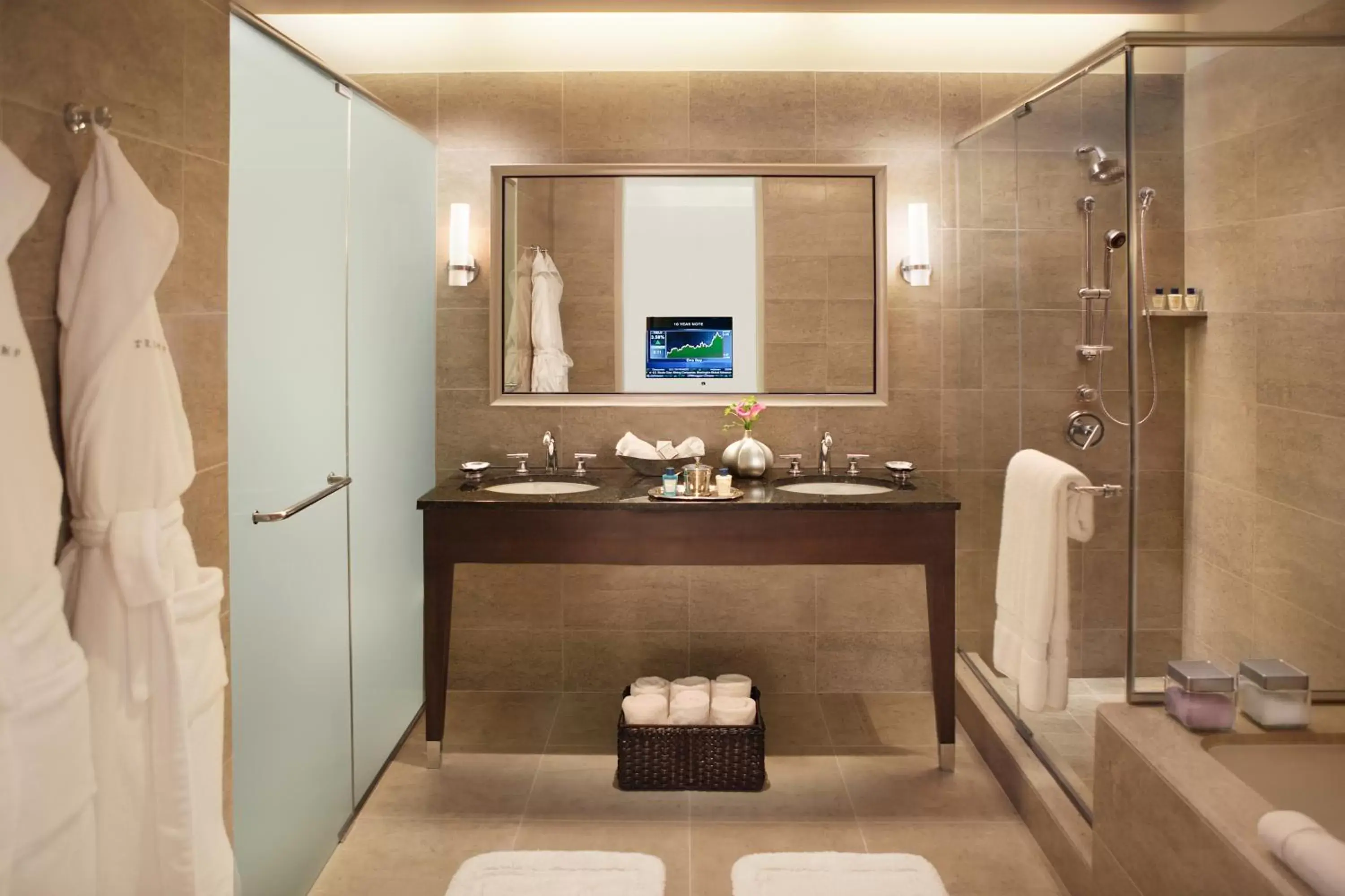 Shower, Bathroom in Trump International Hotel & Tower Chicago