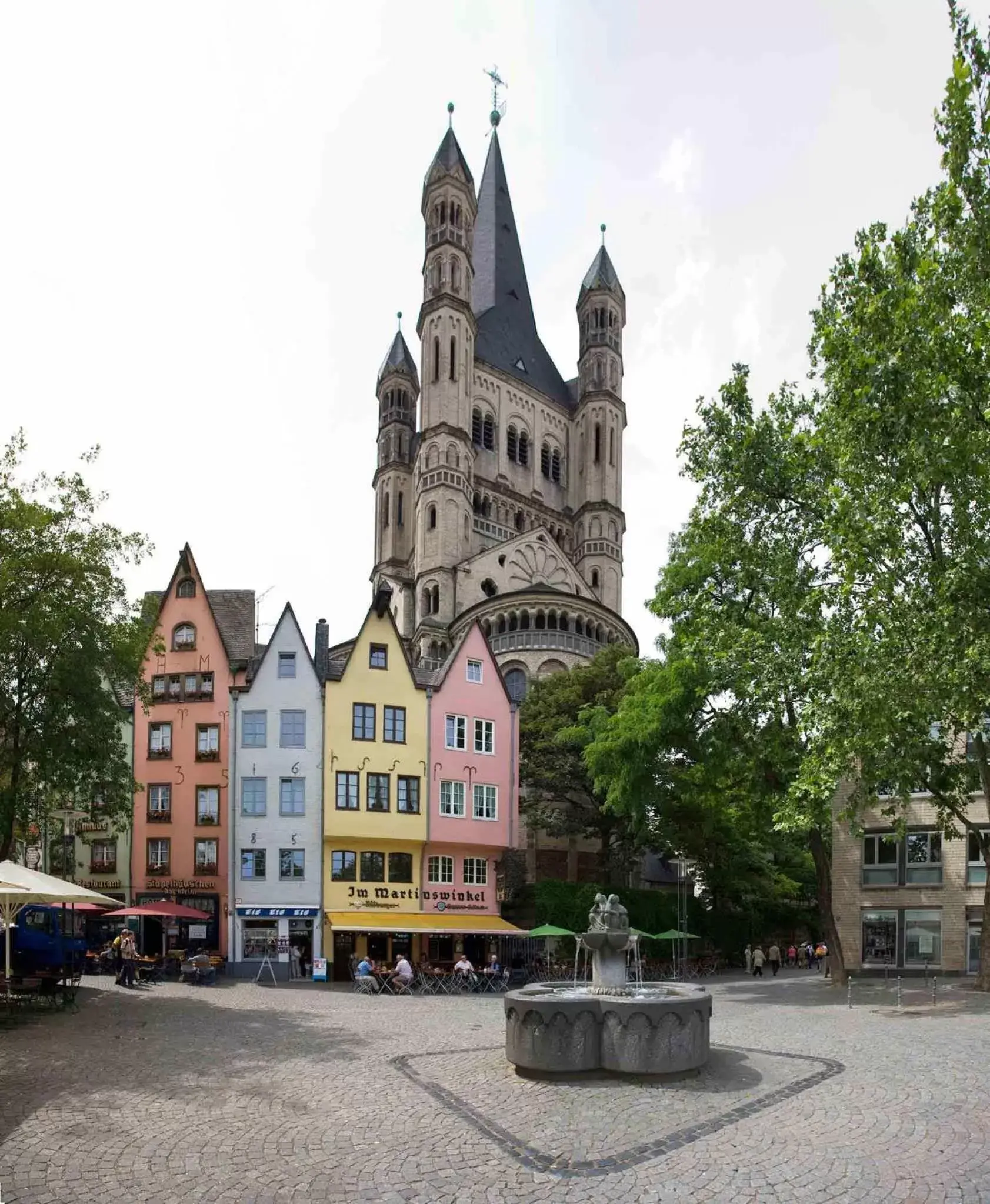 Day, Property Building in Mercure Hotel Köln City Friesenstraße