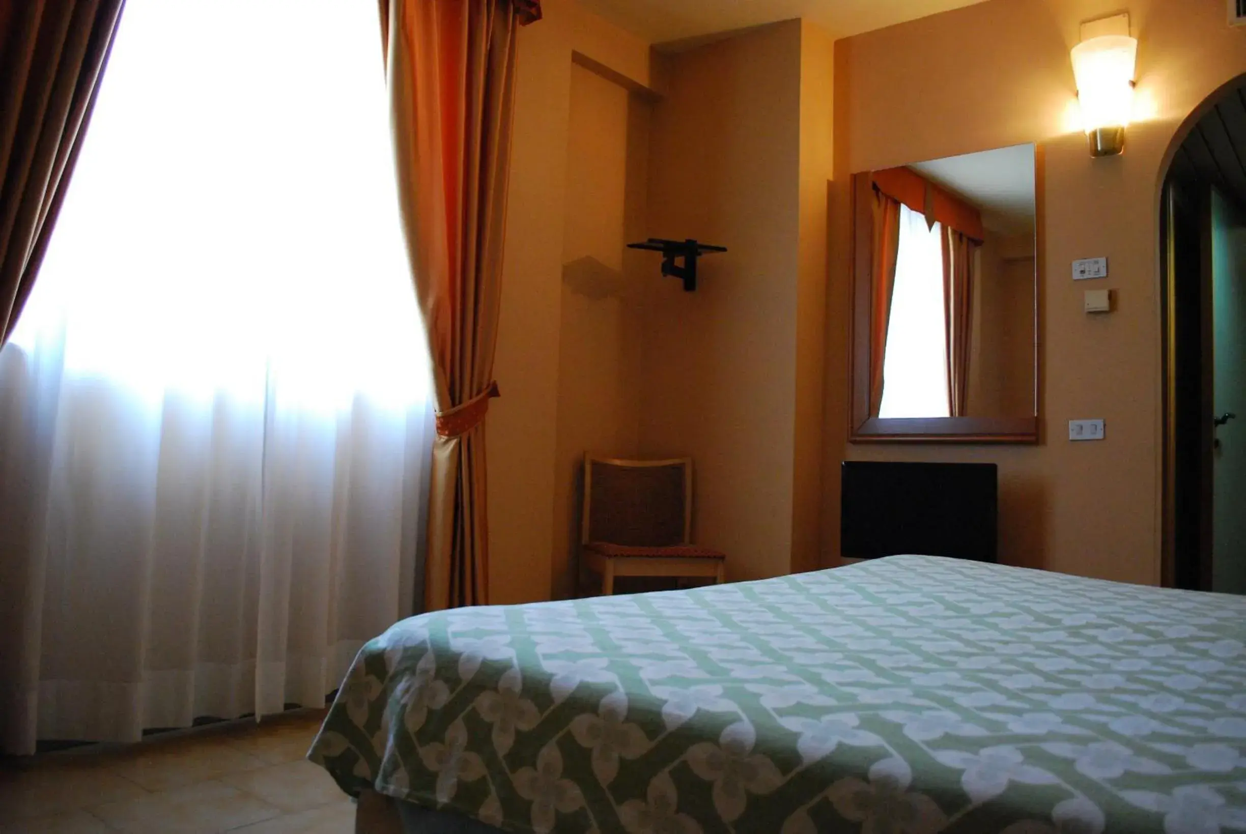 Bed in Hotel Tre Torri