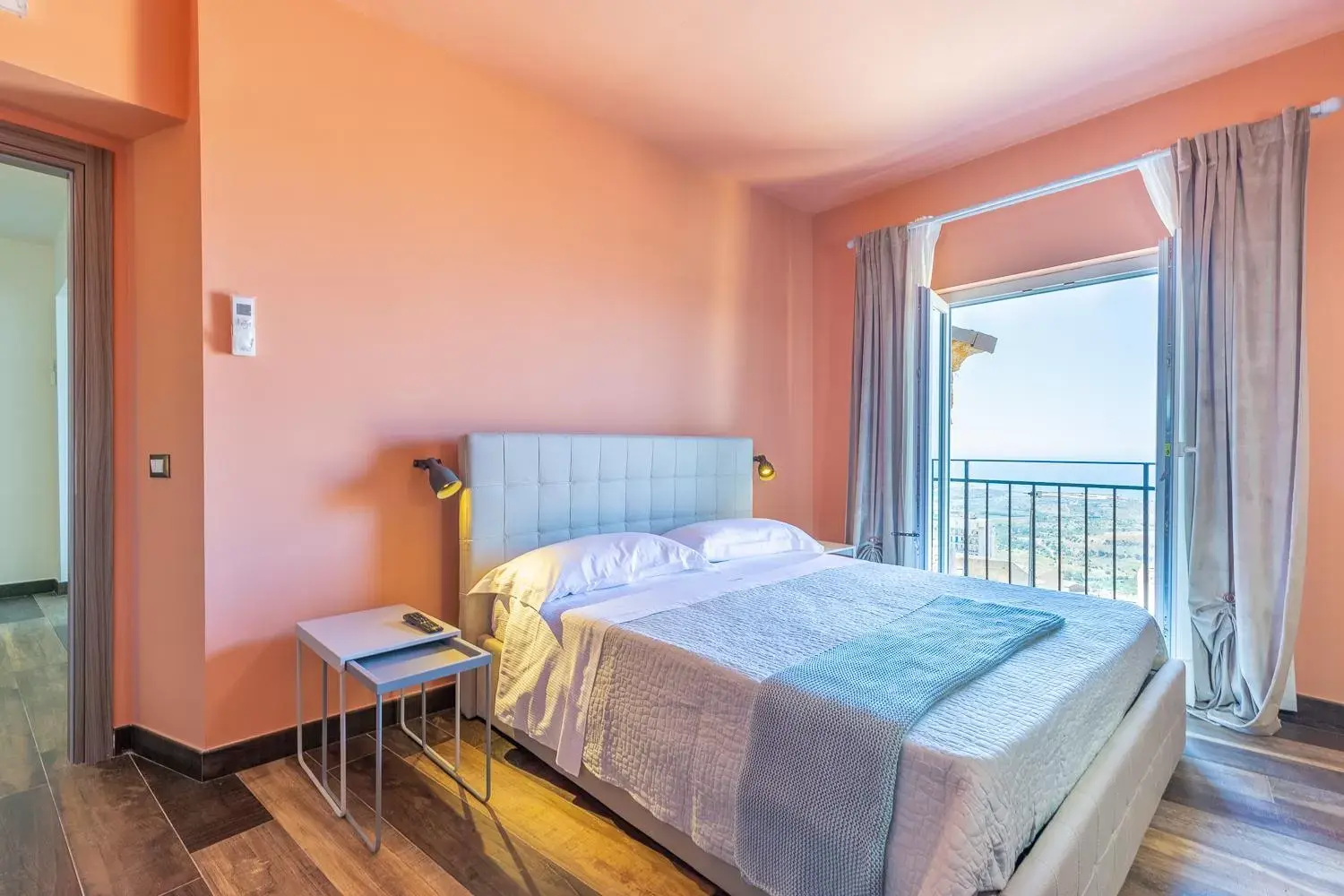Deluxe Double Room with Sea View in BnB Sant'Alfonso