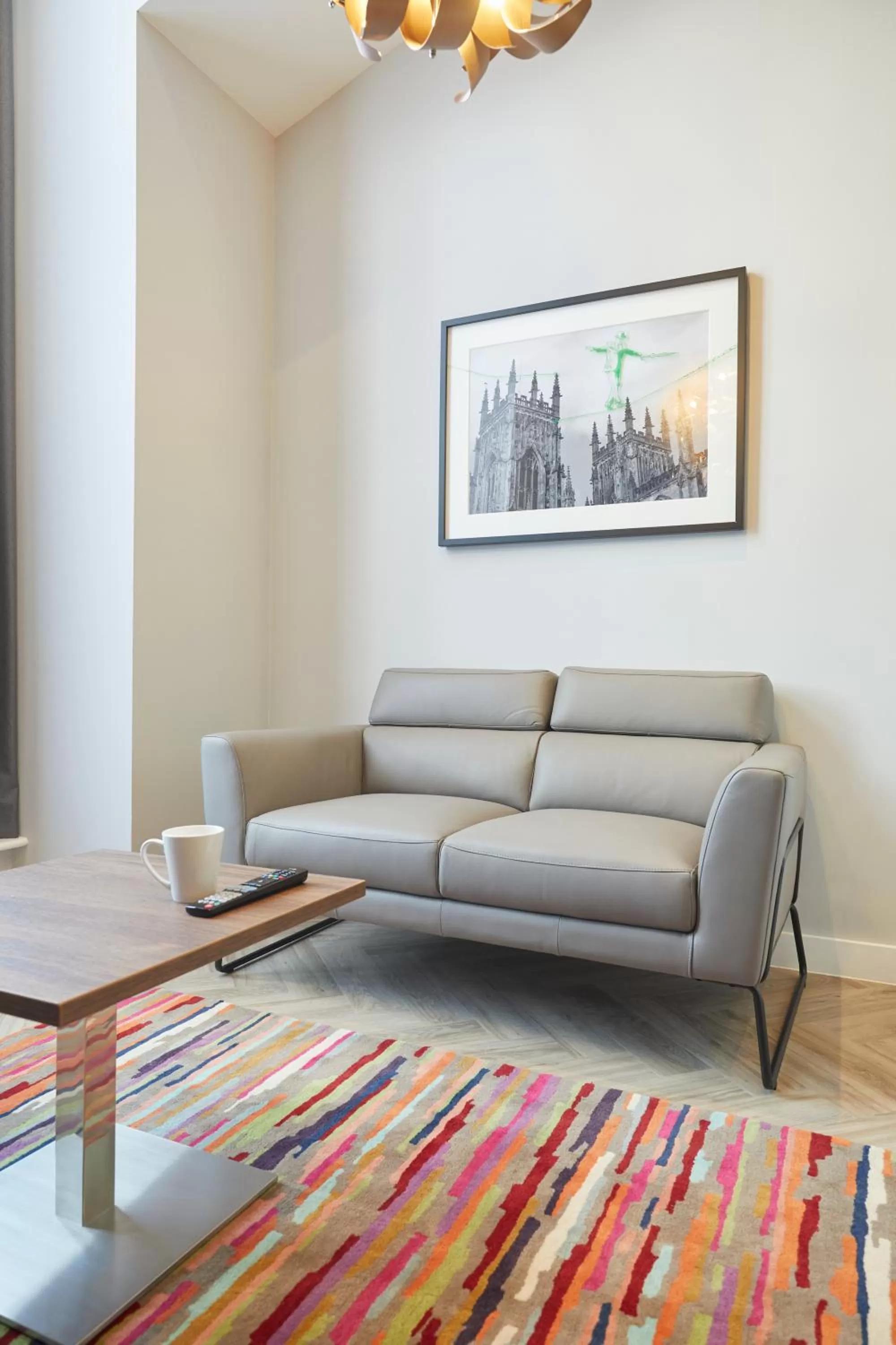 Seating area in Roomzzz York City