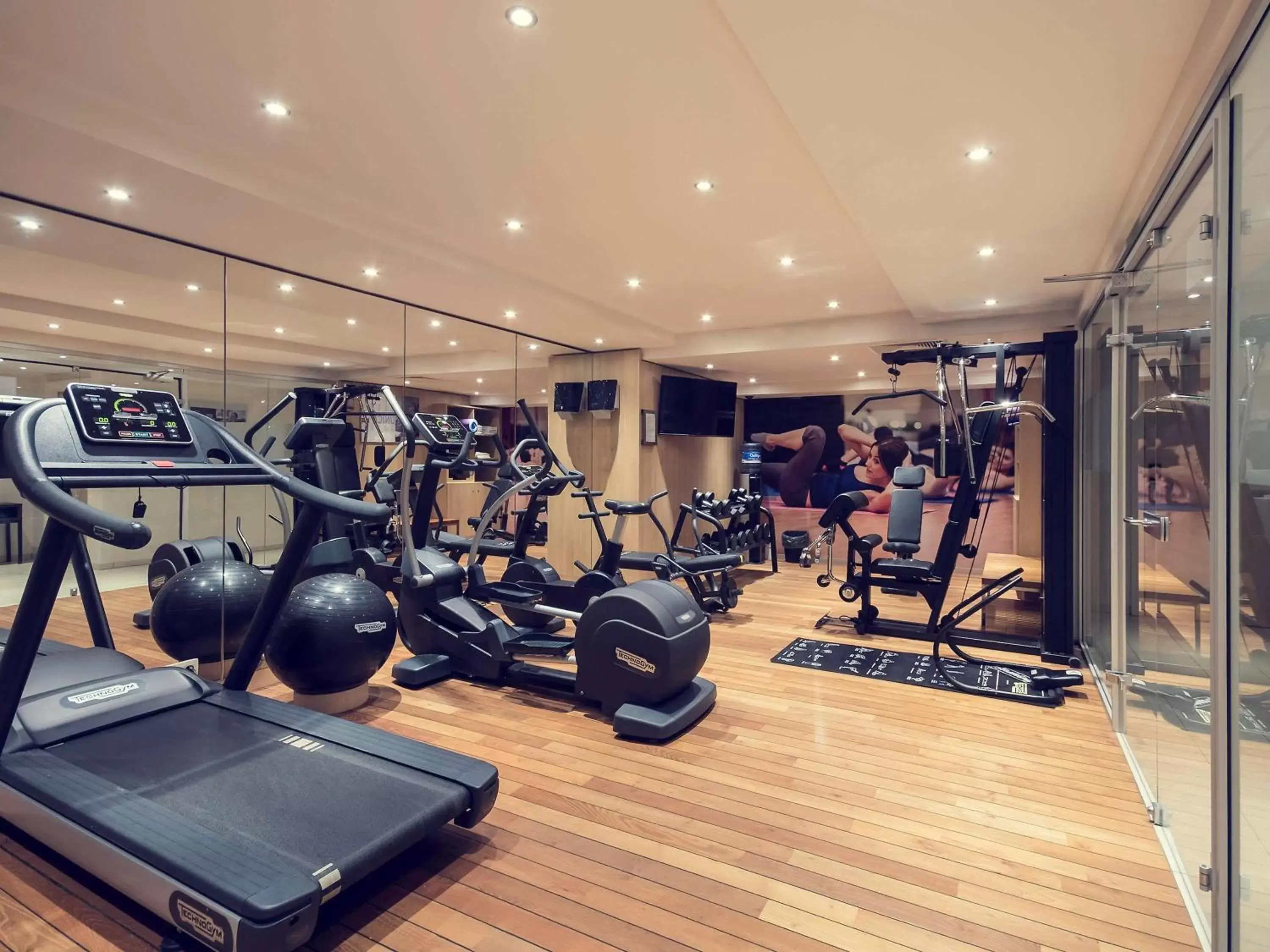 Fitness centre/facilities, Fitness Center/Facilities in Mercure Hotel Brussels Centre Midi