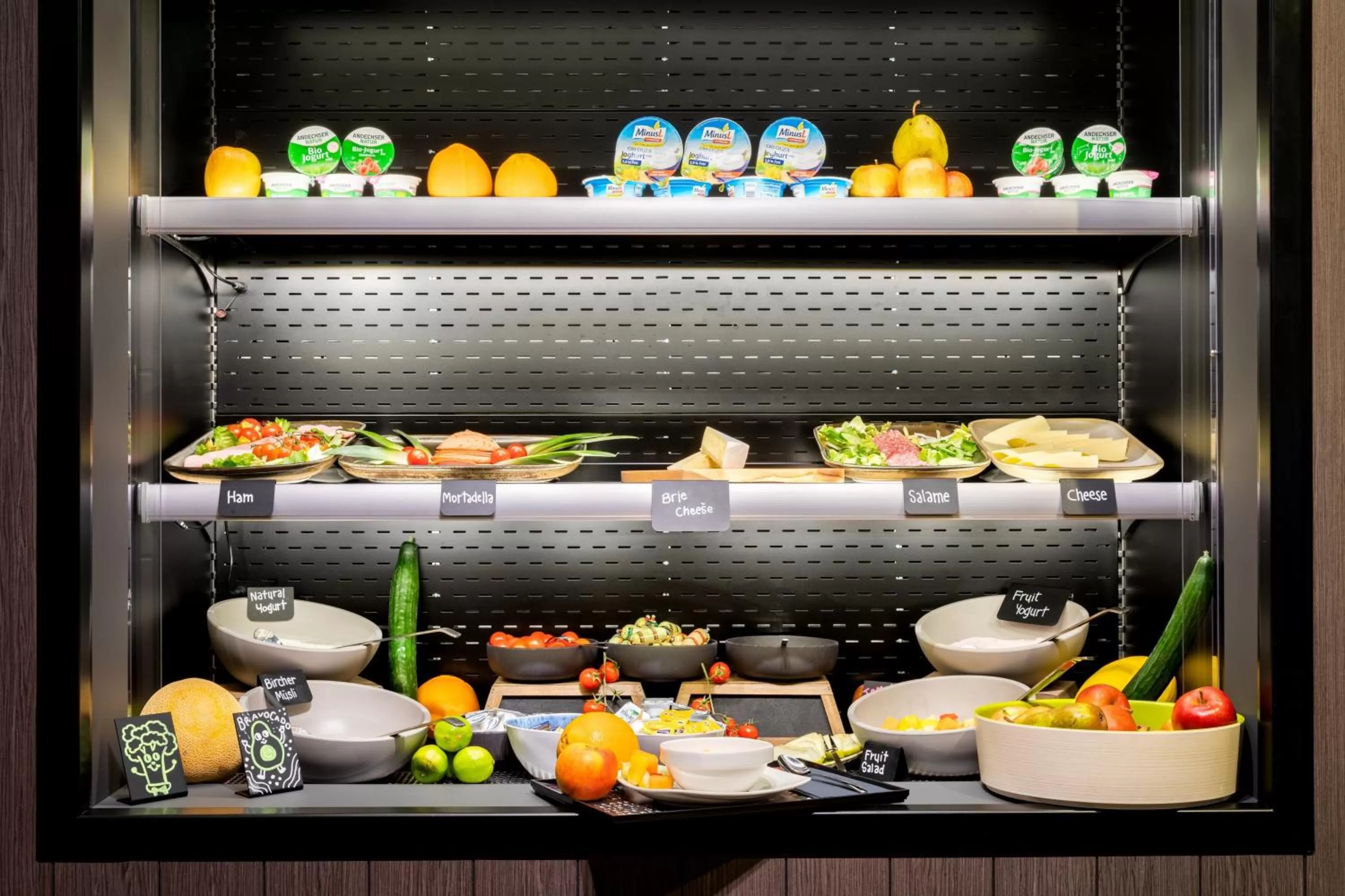 Breakfast in Moxy Dortmund City