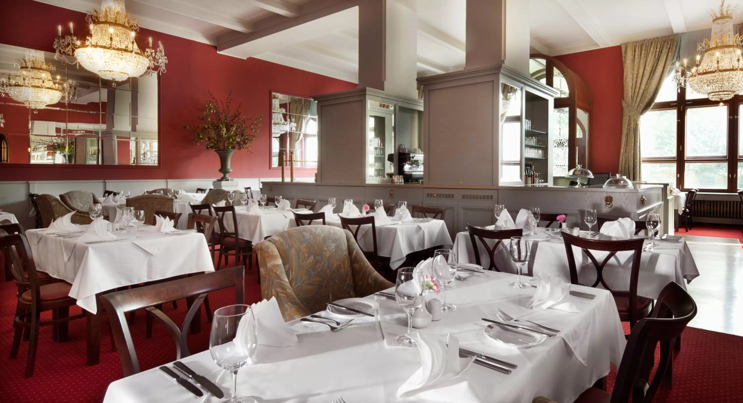 Restaurant/places to eat in Clarion Grandhotel Zlaty Lev