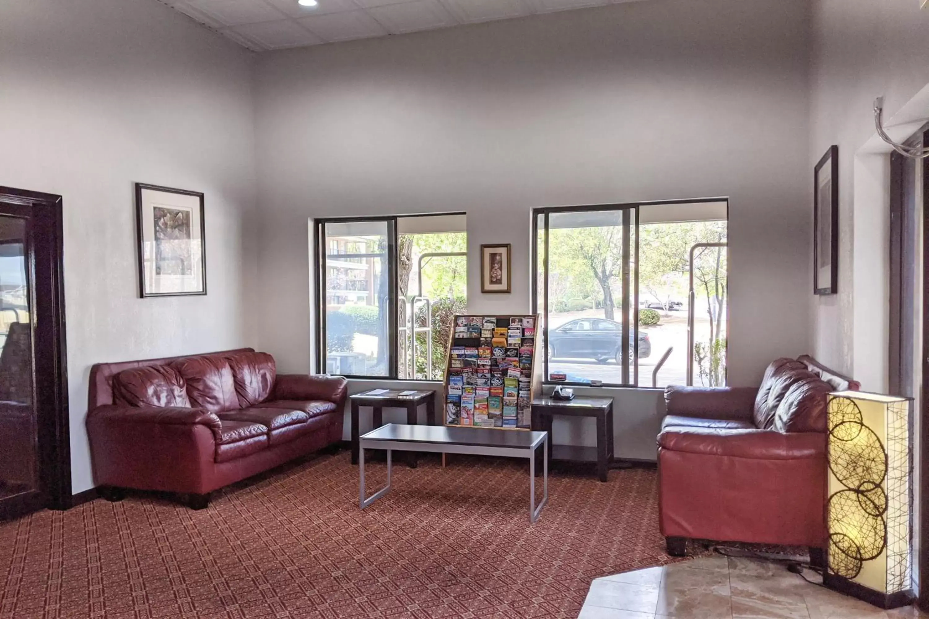 Lobby or reception in Brick Lodge Atlanta/Norcross Lobby or reception in Brick Lodge Atlanta/Norcross