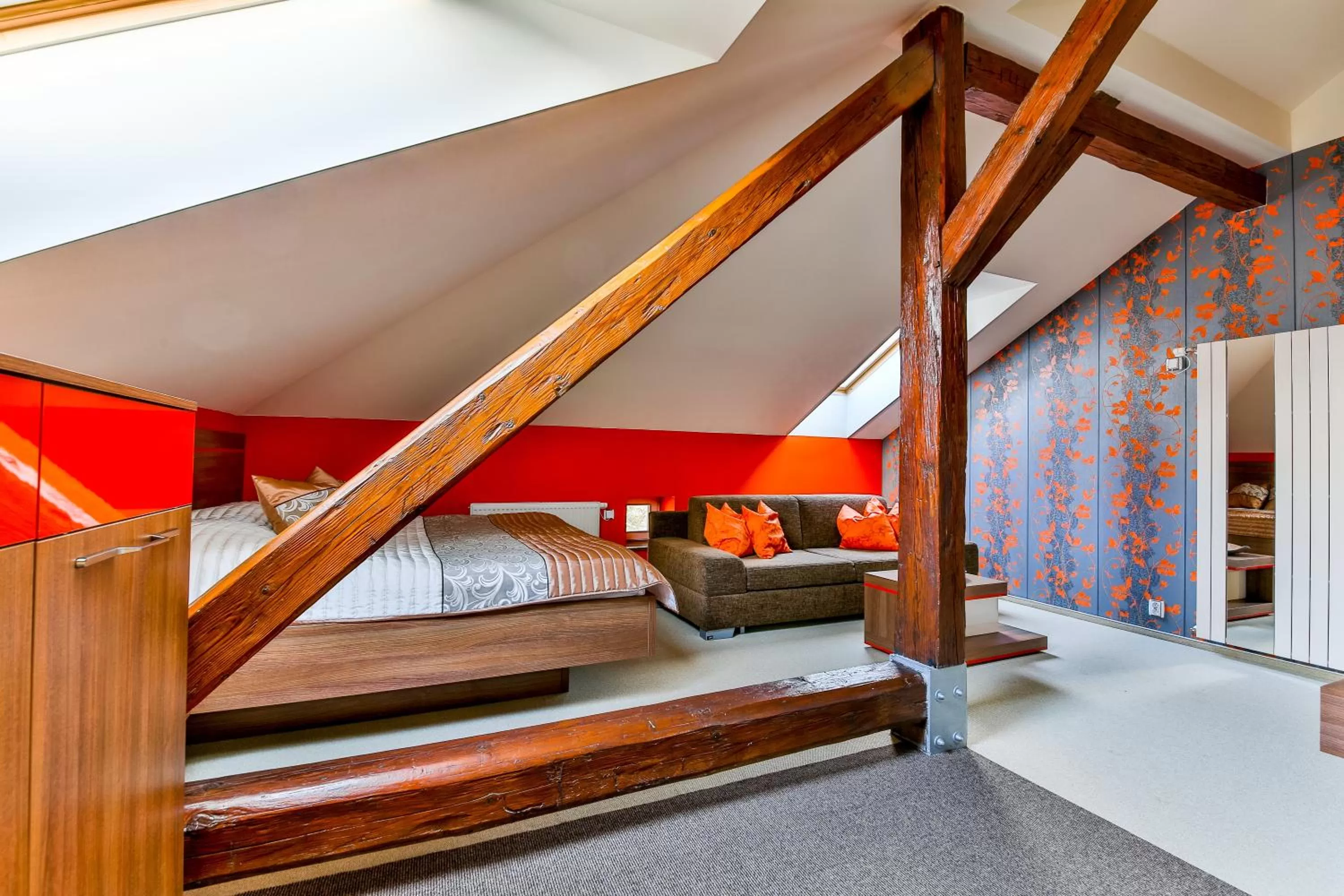 Photo of the whole room, Bed in Villa Aurelie