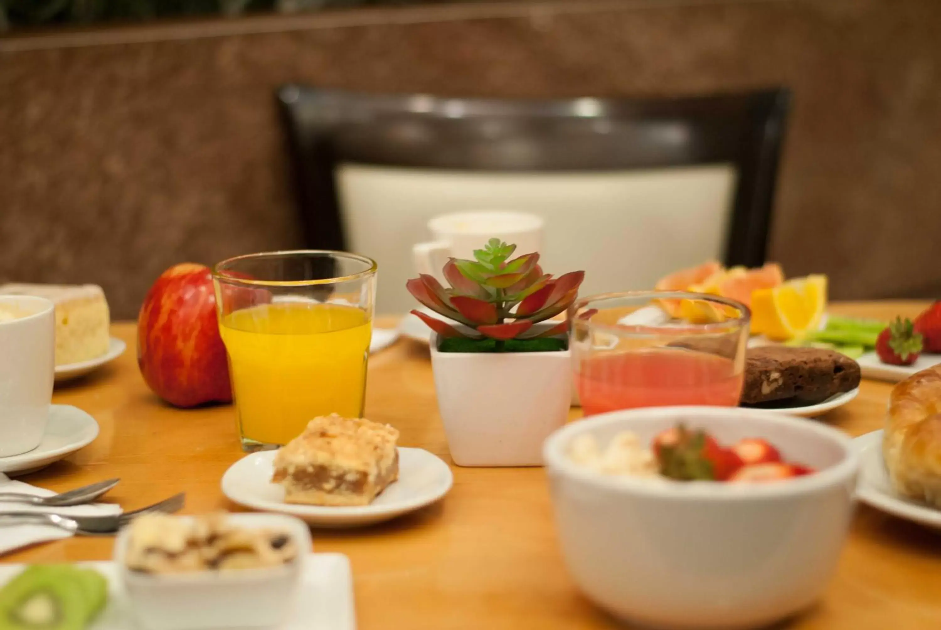 Breakfast in Ramada by Wyndham Buenos Aires Centro