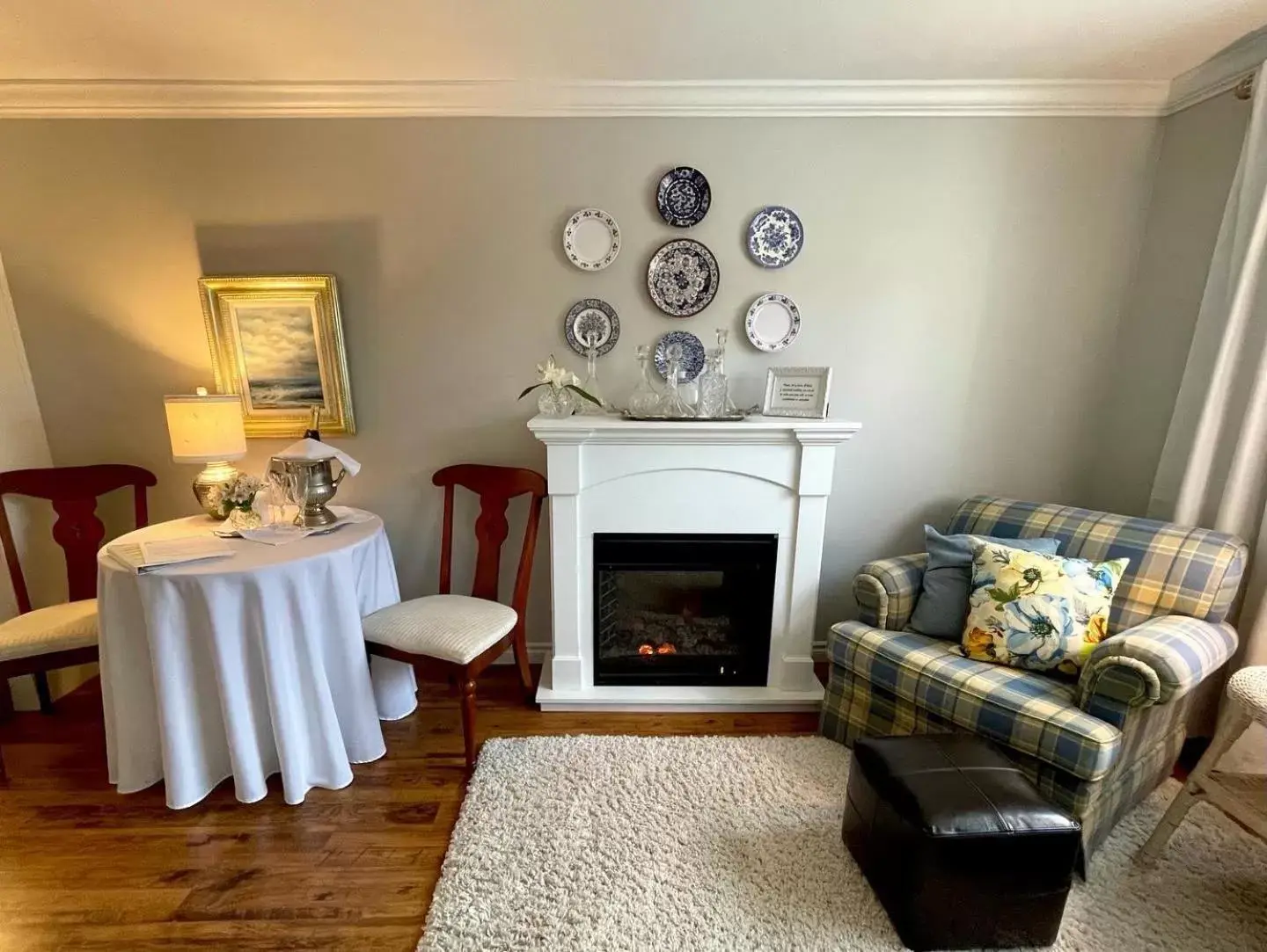 King Suite with Pool View in A Vista Villa Couples Retreat King Suite with Pool View in A Vista Villa Couples Retreat