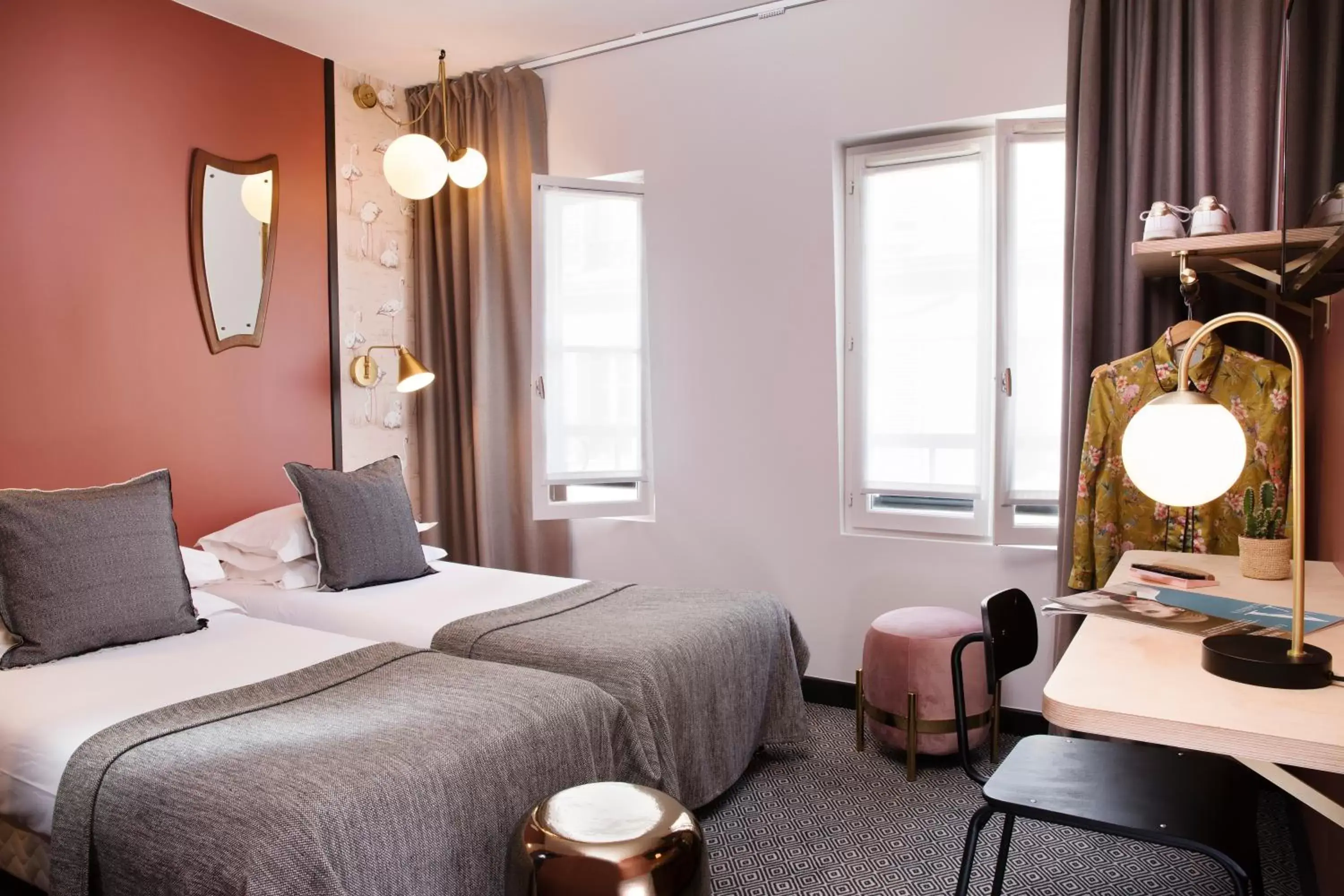 Bed in Hôtel Paris La Fayette