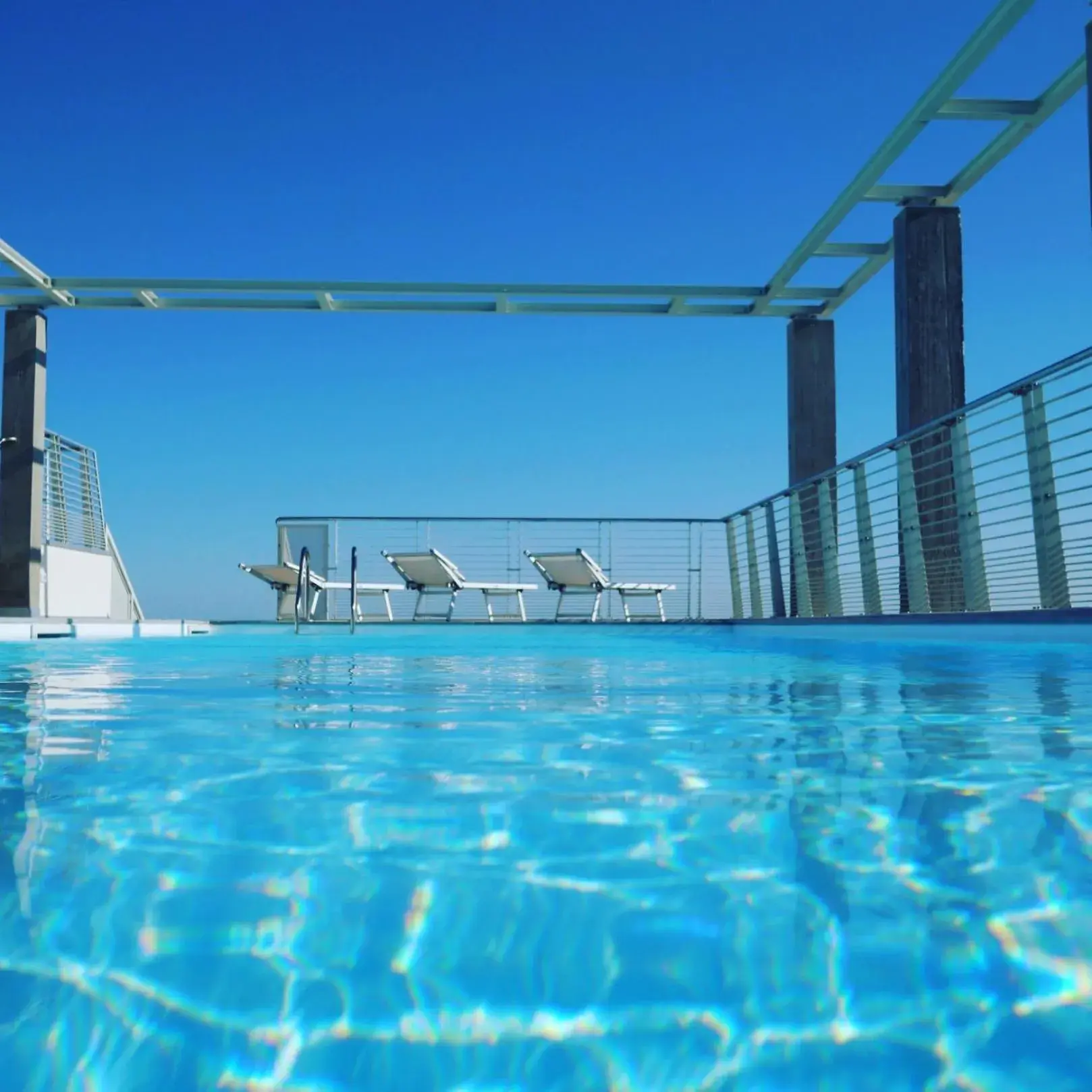 Swimming Pool in Hotel Marco Polo