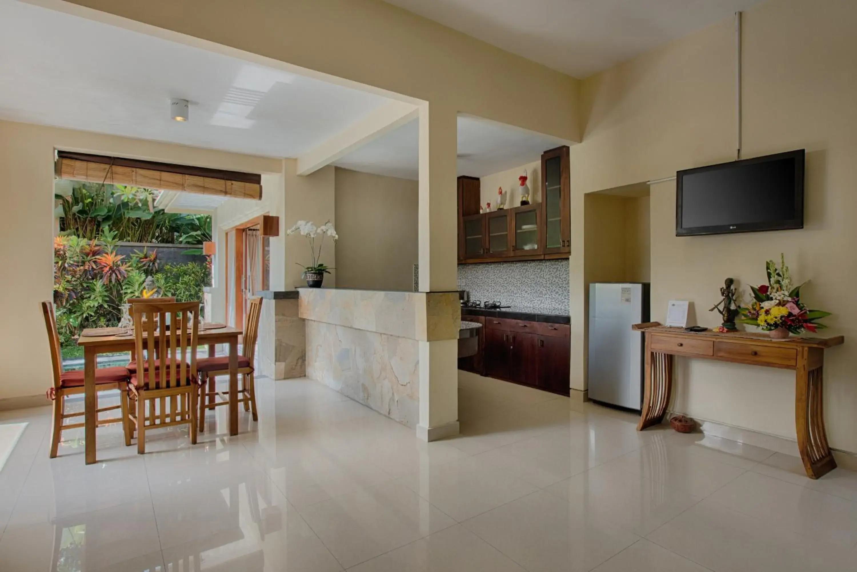 Dining area in Kadiga Villas Ubud