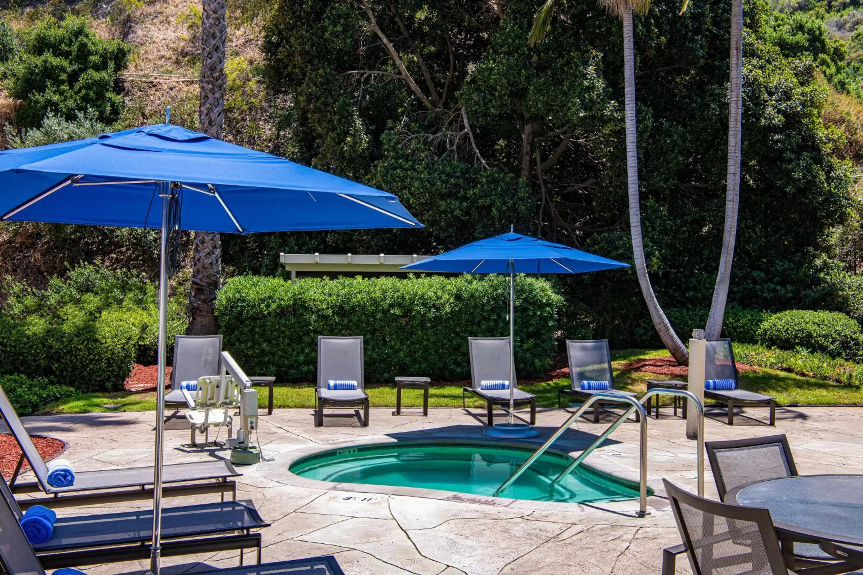Area and facilities, Swimming Pool in Sheraton Mission Valley San Diego Hotel