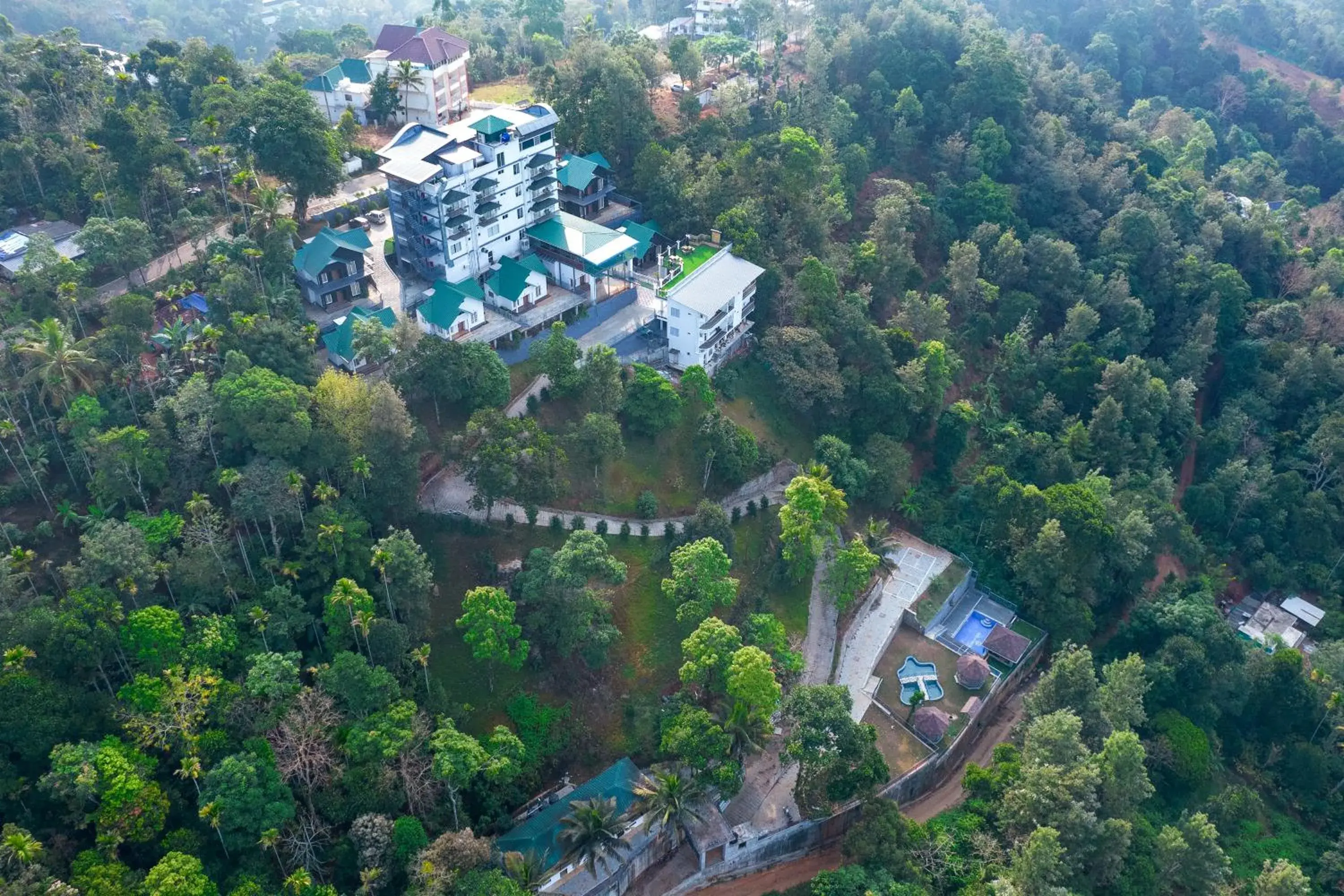 Property building, Bird's-eye View in WOLKENBURG RESORT & SPA