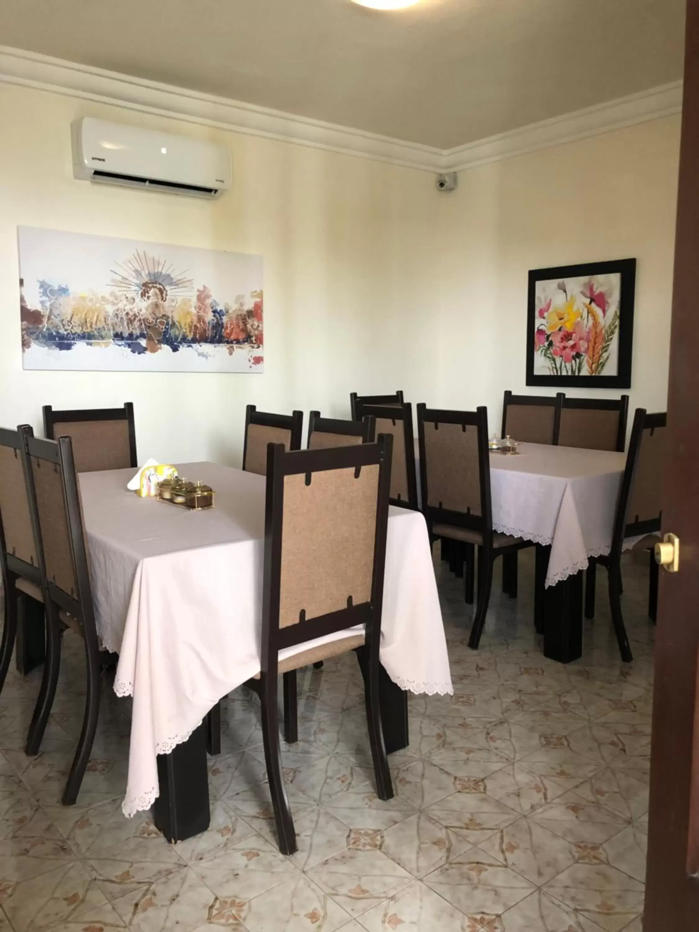 Dining area, Restaurant/Places to Eat in Villas Segovia Hotel Boutique & Suites