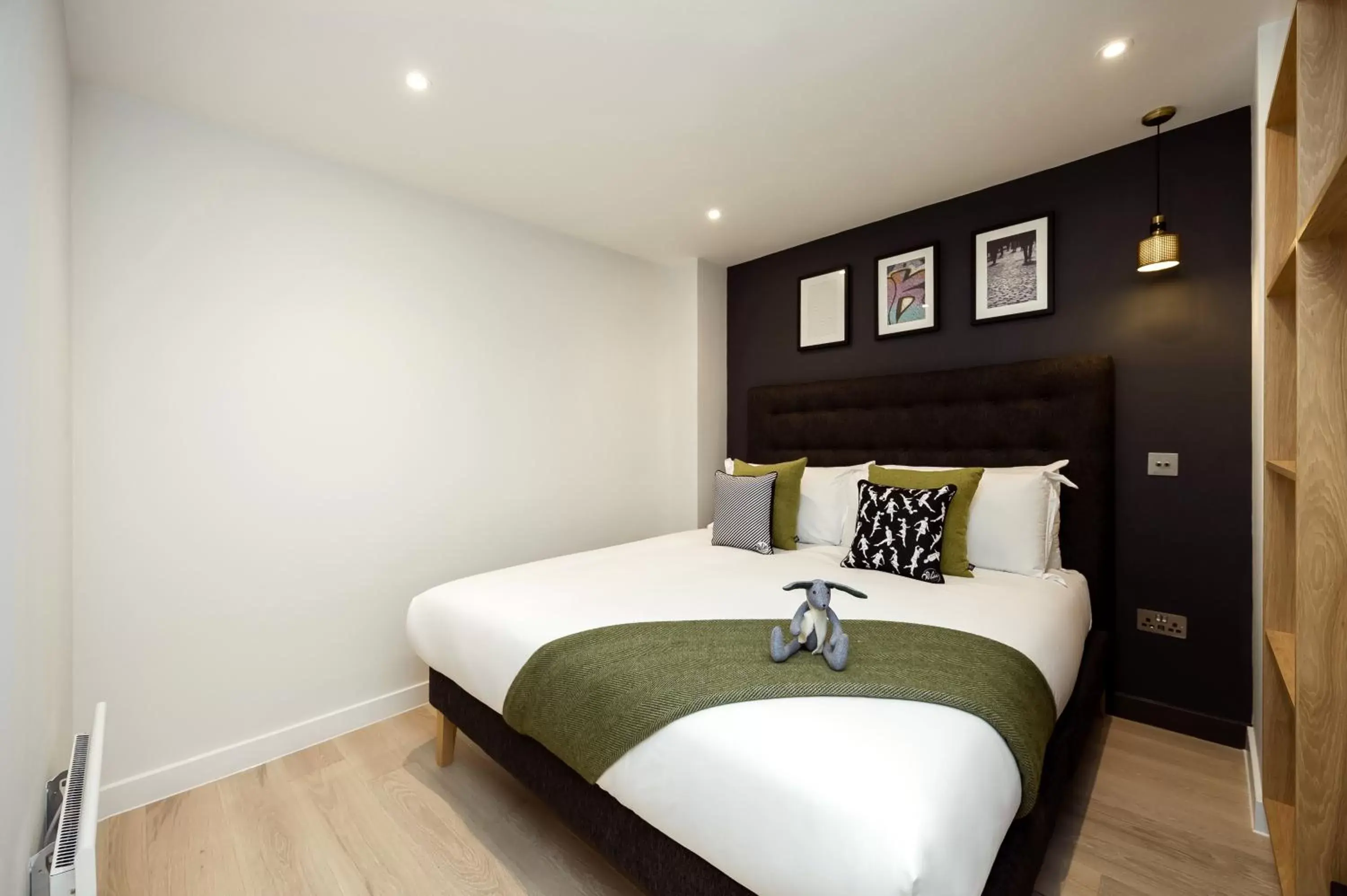One Bedroom Open Plan in Wilde Aparthotels Edinburgh Grassmarket One Bedroom Open Plan in Wilde Aparthotels Edinburgh Grassmarket