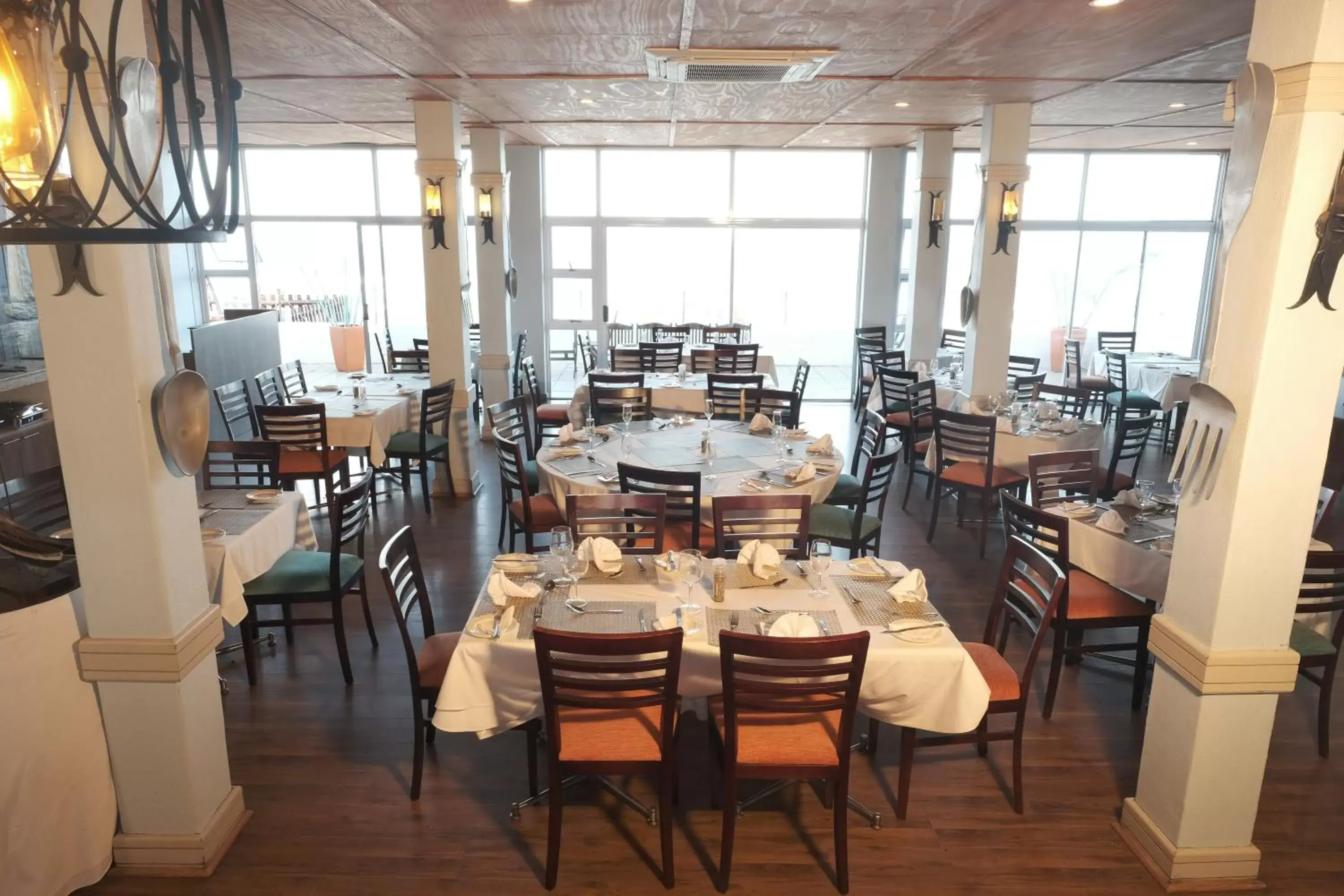 Restaurant/places to eat in The Point Hotel & Spa Restaurant/places to eat in The Point Hotel & Spa