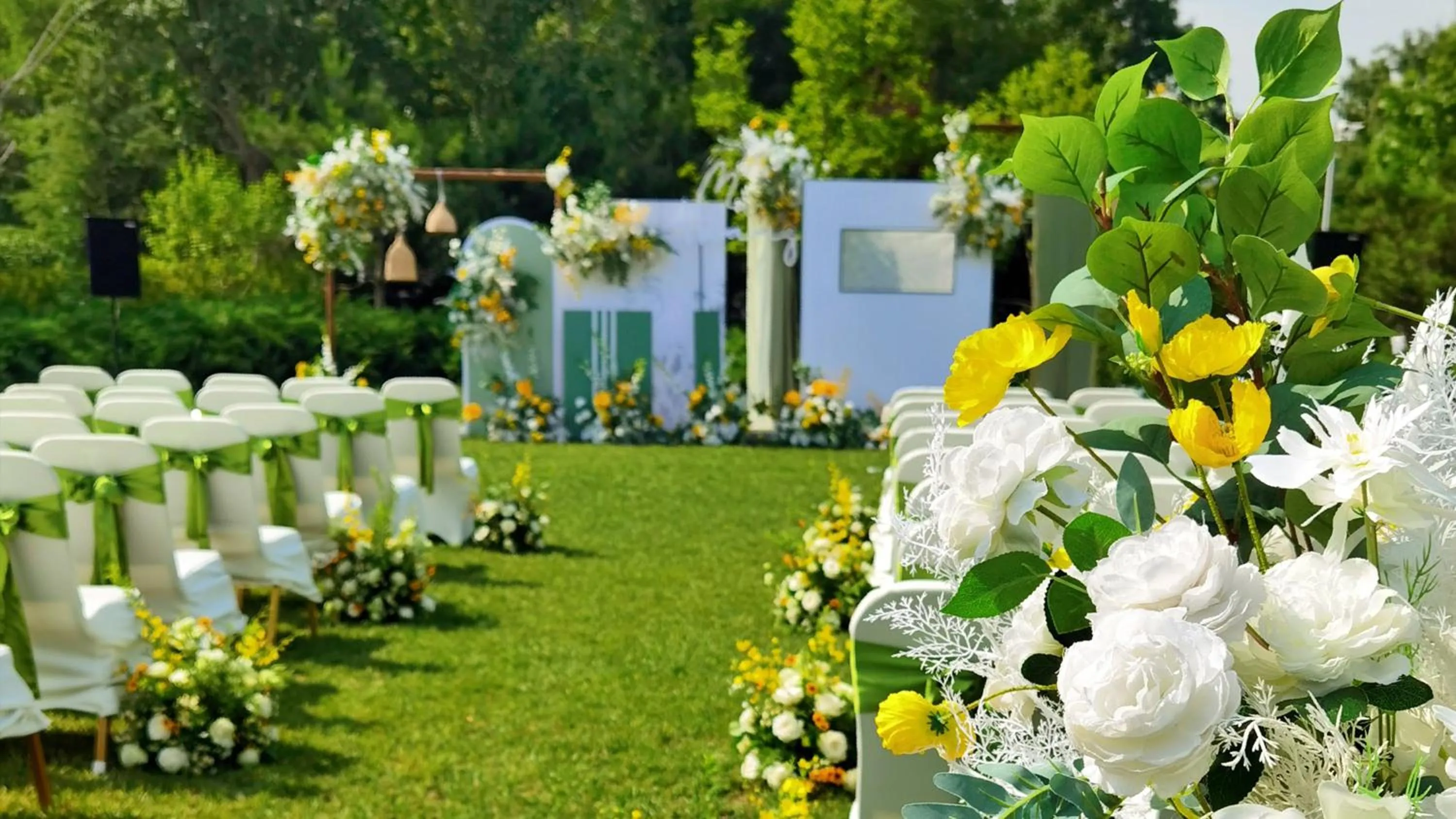 Meeting/conference room in Holiday Inn Beijing Shijingshan Parkview by IHG