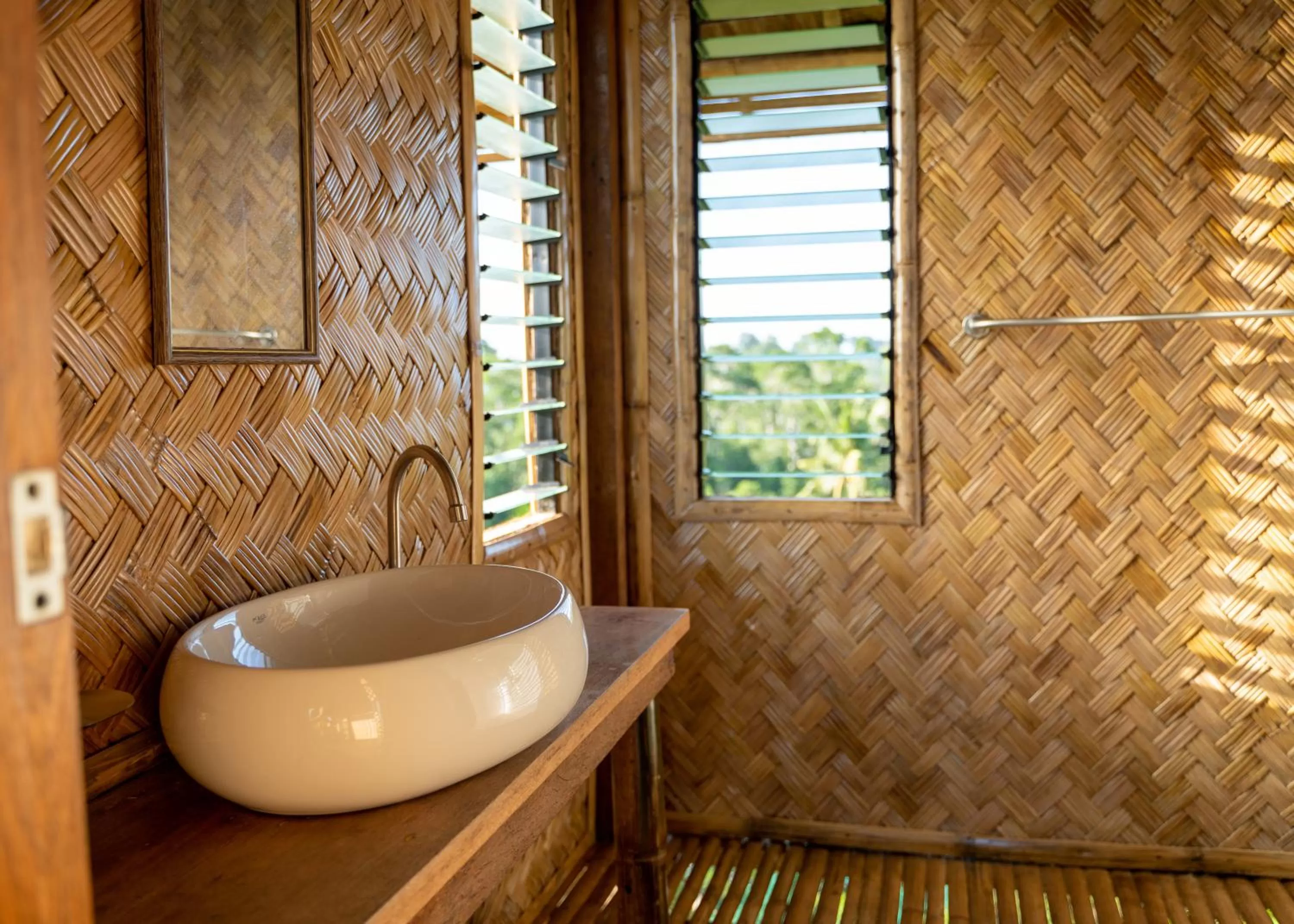 Bathroom in Ocean Green Eco Lodge