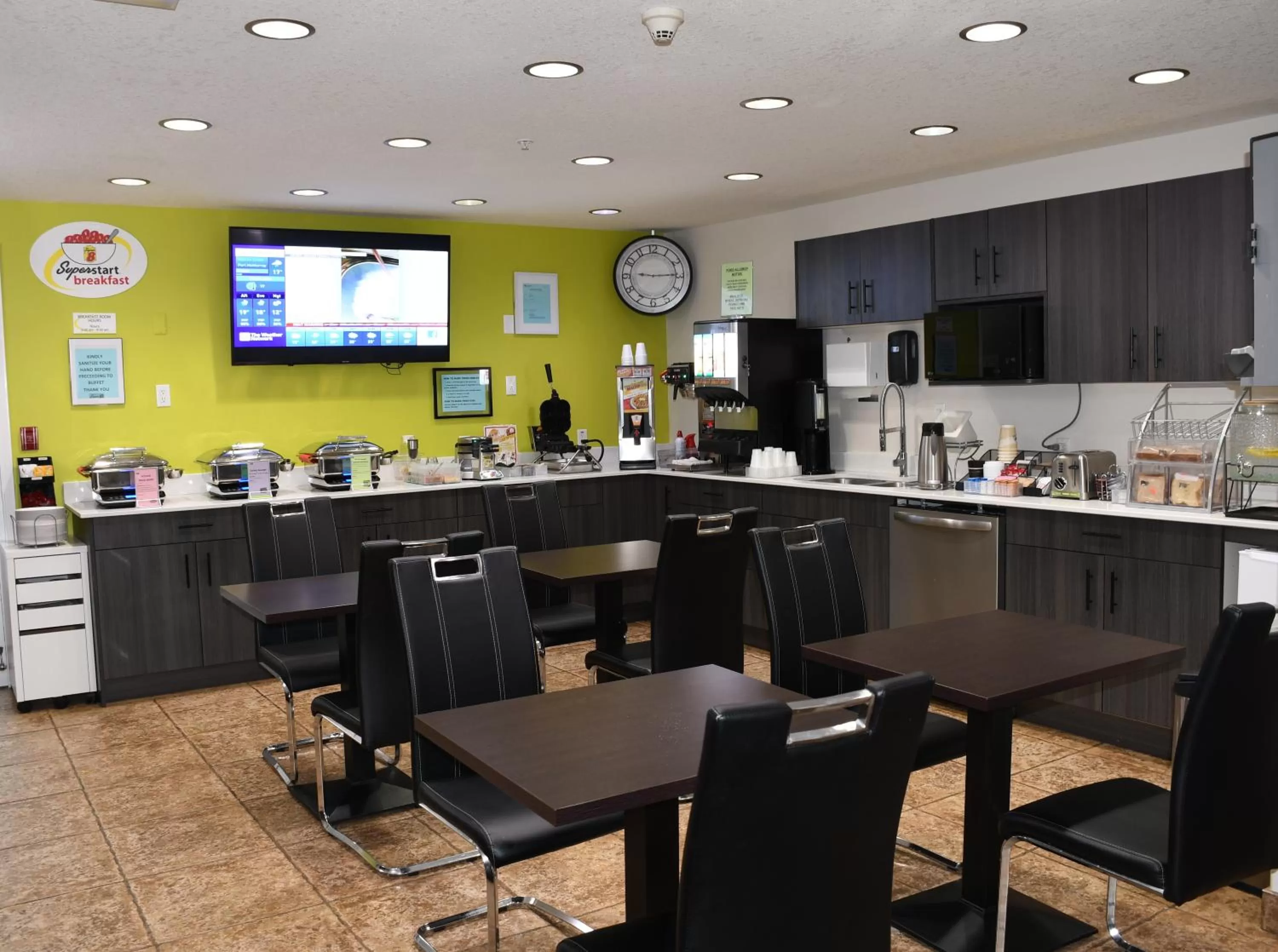 Breakfast in Super 8 by Wyndham Fort McMurray