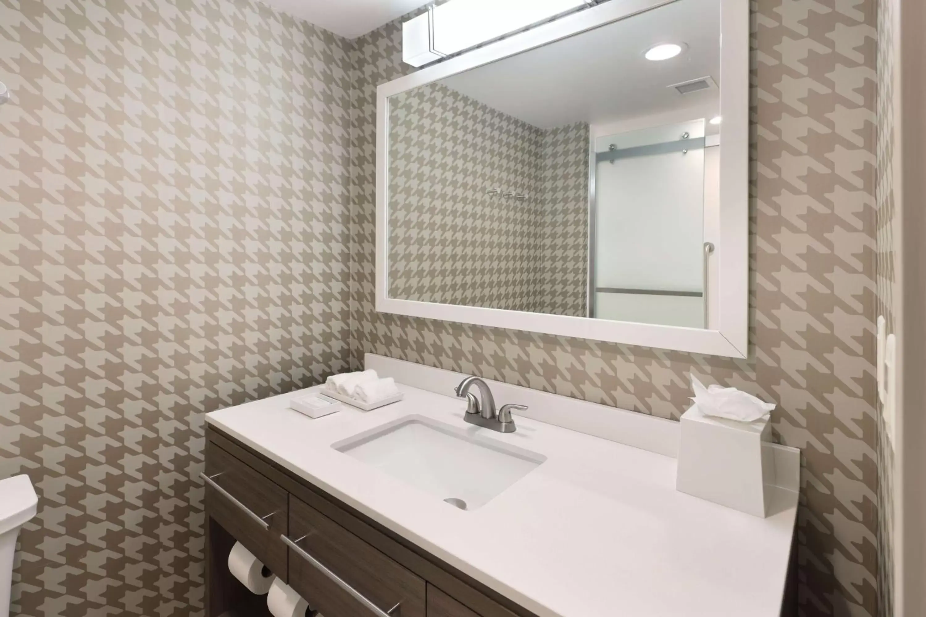 King Studio Suite - Hearing Accessible/Non-Smoking in Home2 Suites By Hilton Richmond Short Pump King Studio Suite - Hearing Accessible/Non-Smoking in Home2 Suites By Hilton Richmond Short Pump