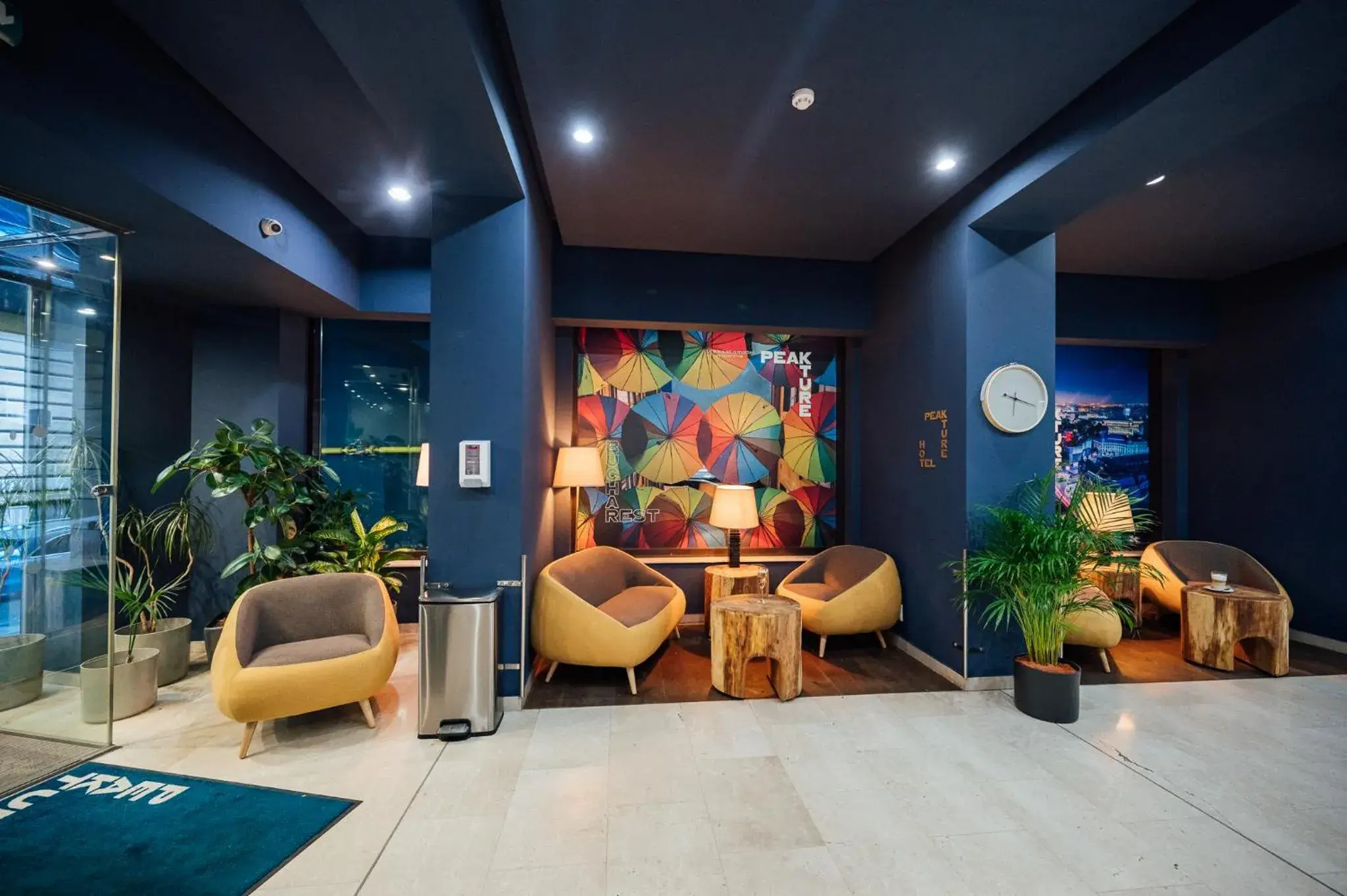 Lobby or reception in Peakture Hotel Lobby or reception in Peakture Hotel