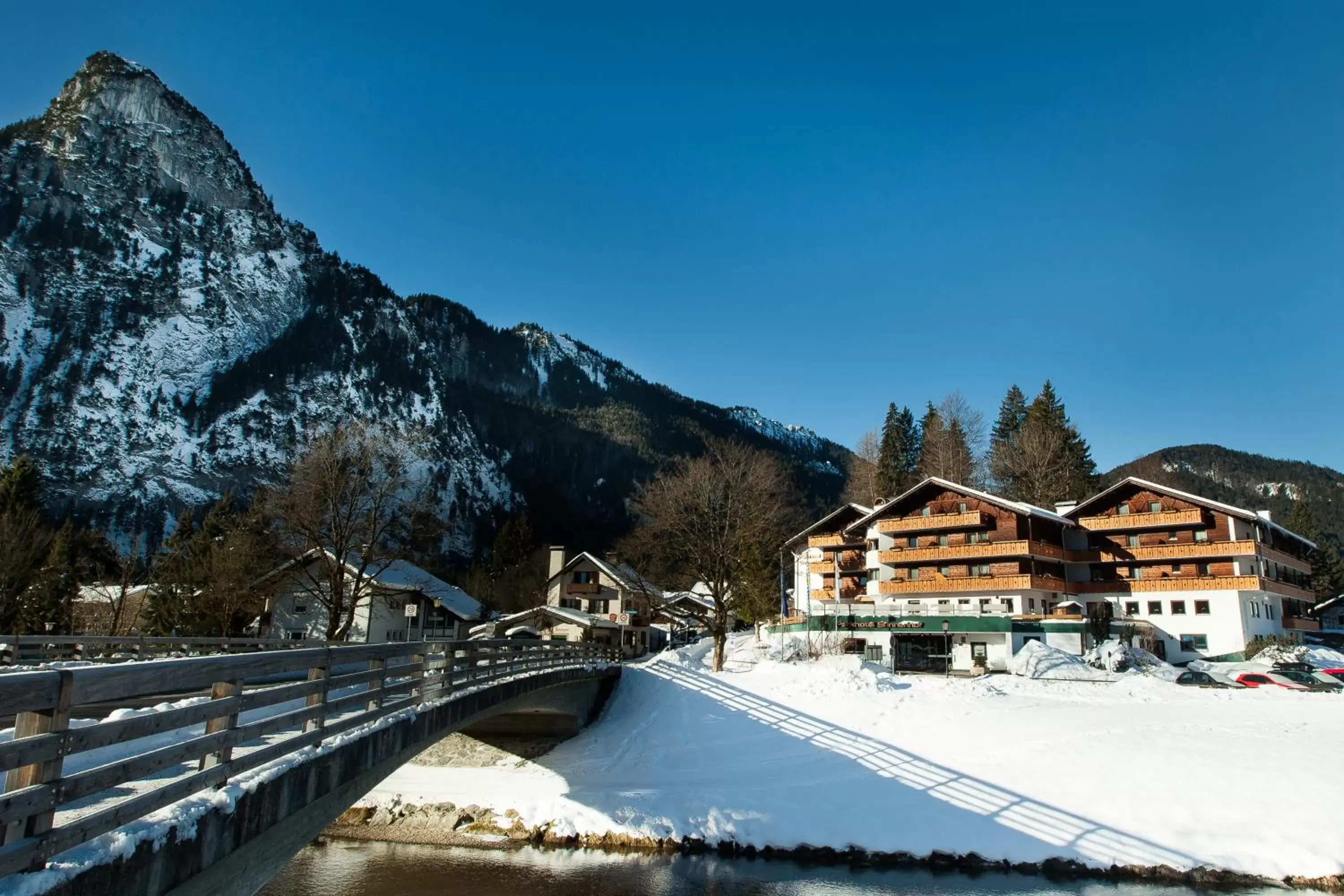 Property building, Winter in Parkhotel Sonnenhof