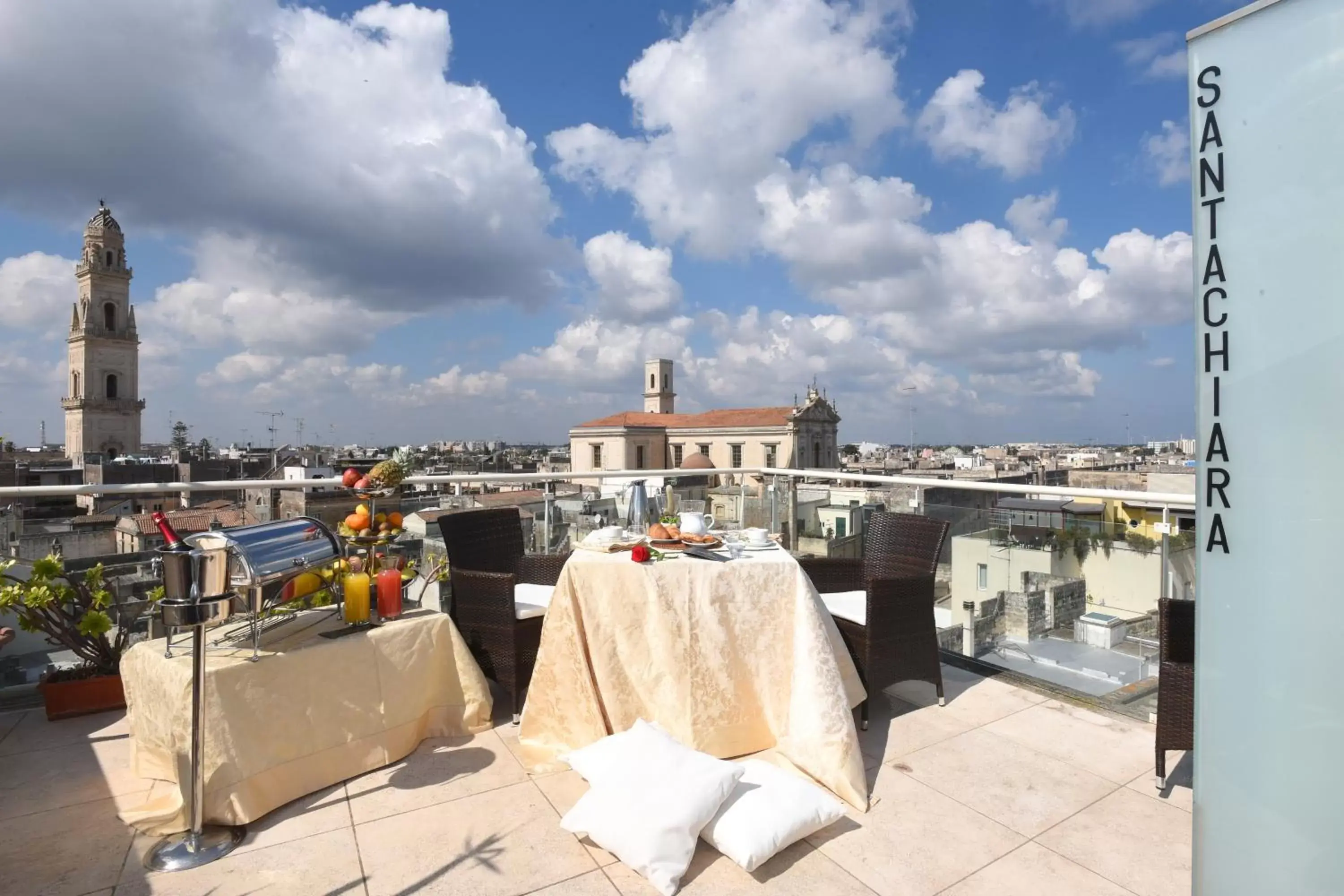 Balcony/Terrace in Suite Hotel Santa Chiara