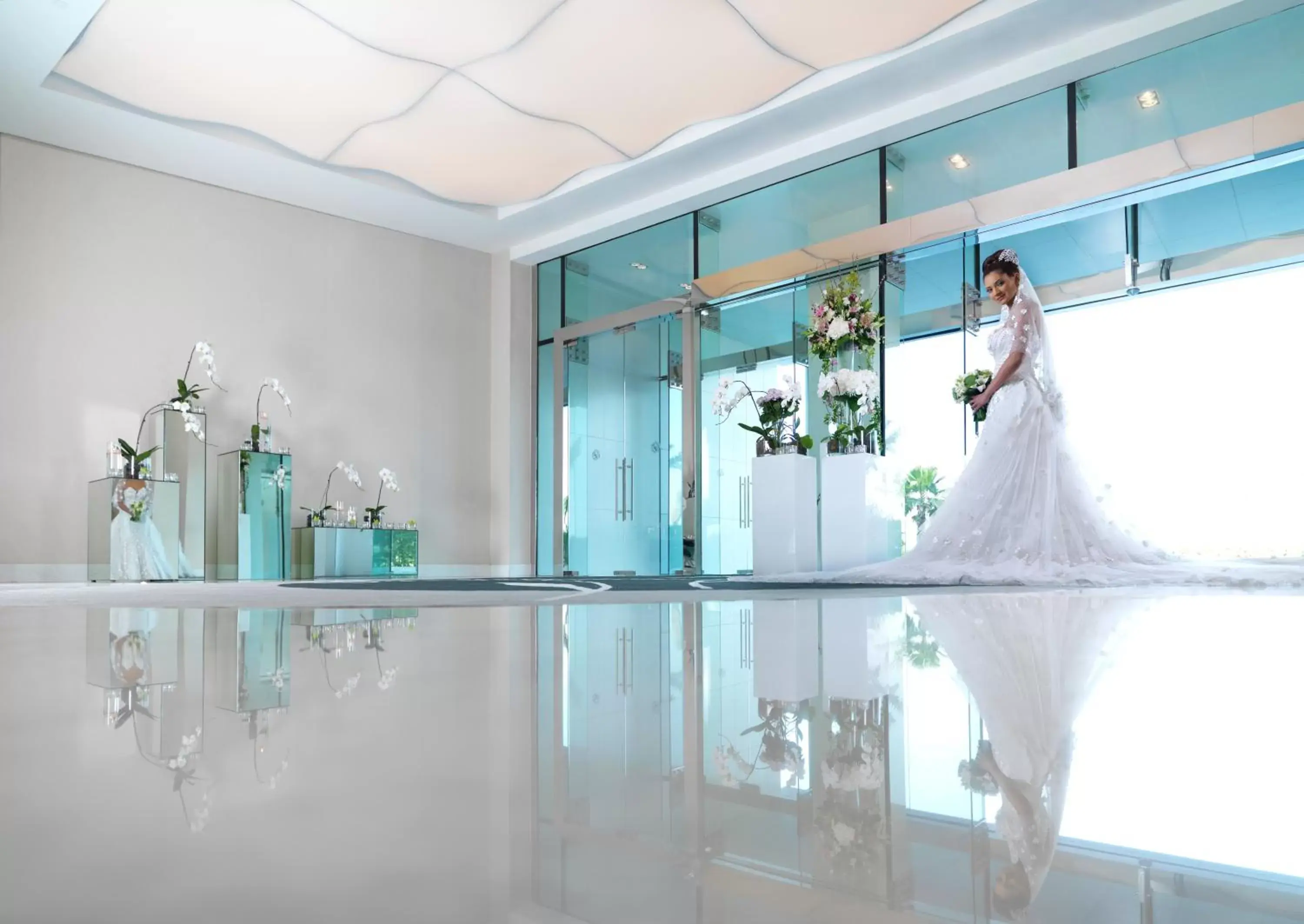 People, Swimming Pool in Fairmont Bab Al Bahr