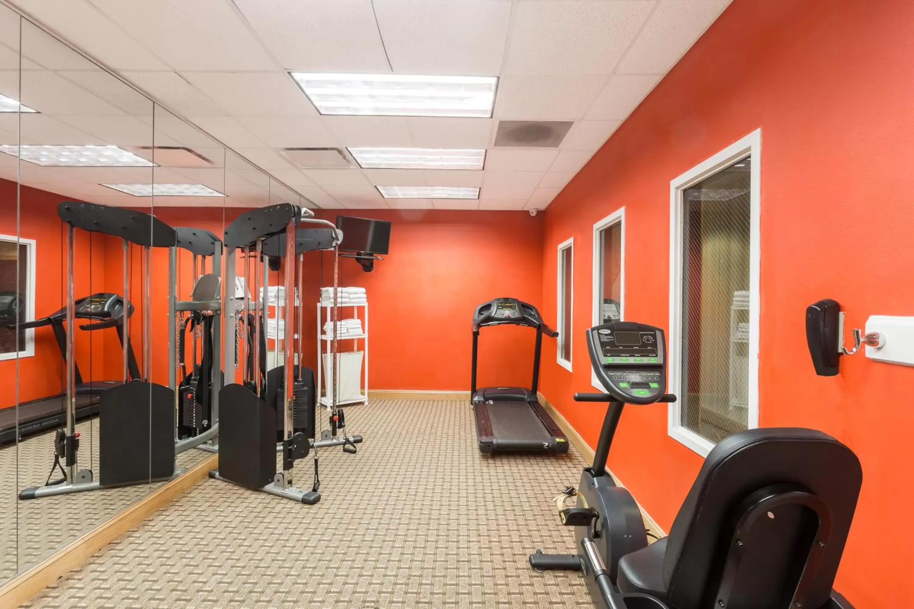 Fitness centre/facilities, Fitness Center/Facilities in Baymont by Wyndham Fort Myers Airport