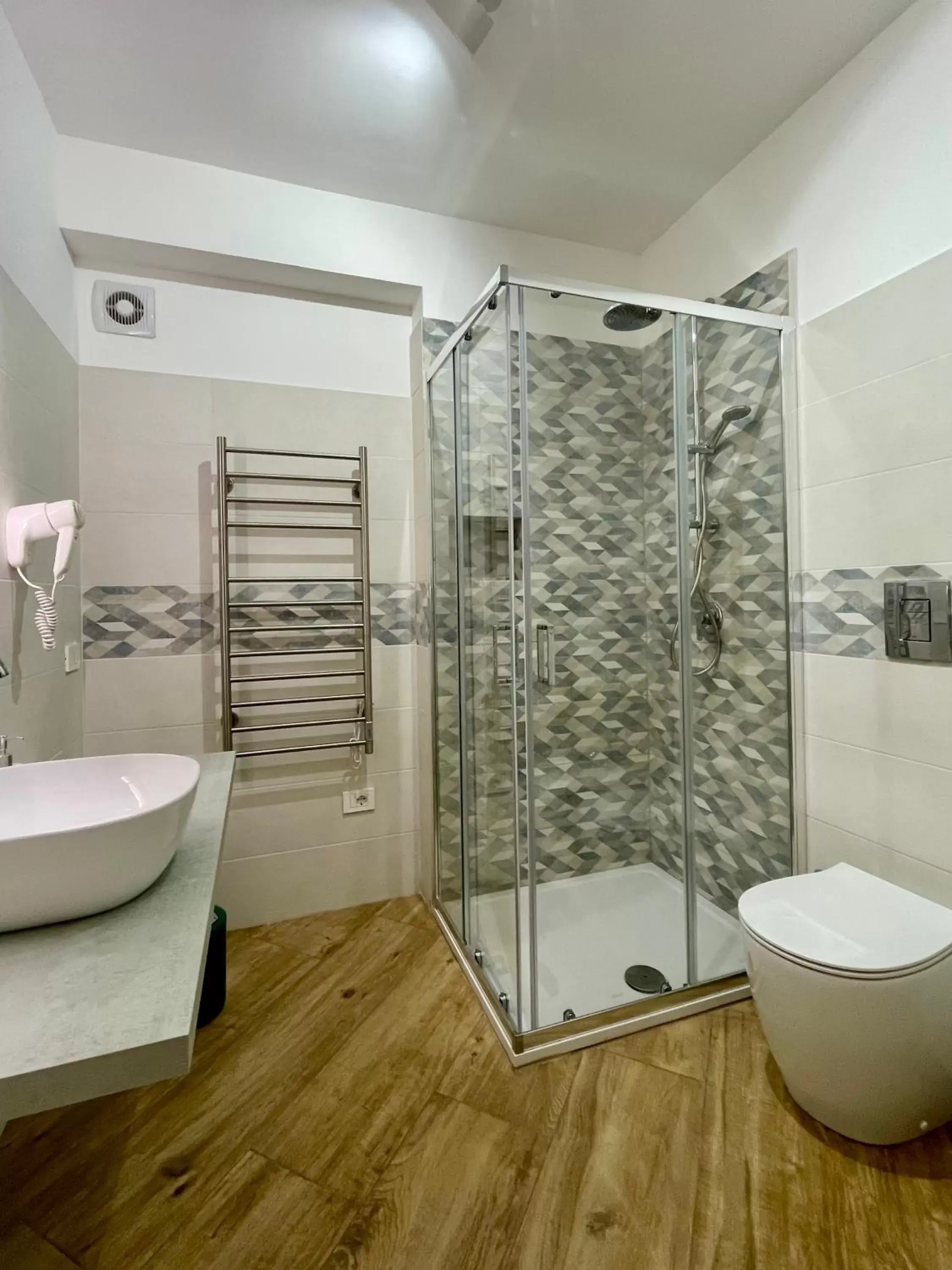 Shower, Bathroom in ALBARIA ROOMS-APARTMENTS