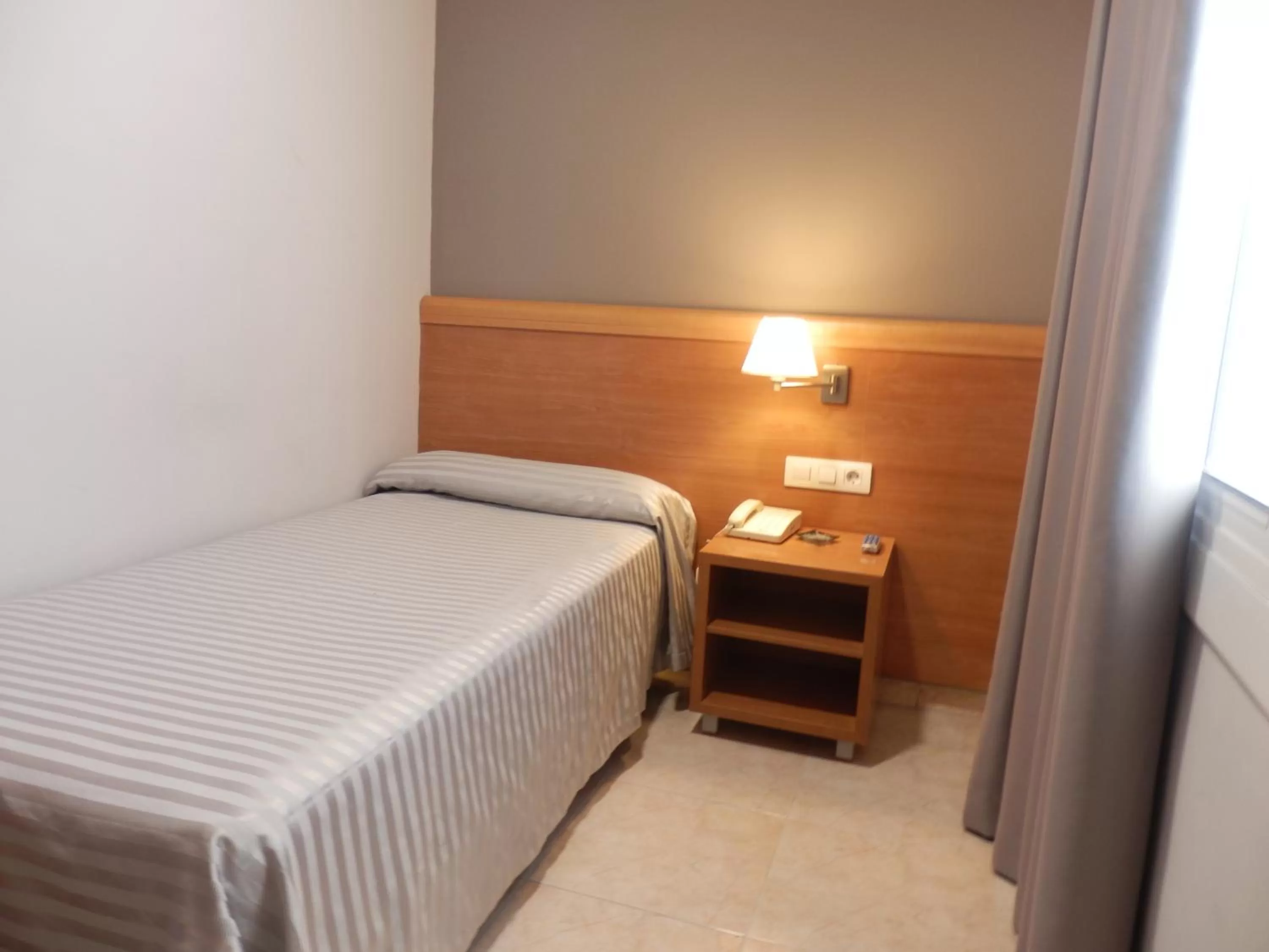 Bed in Hotel Inglés