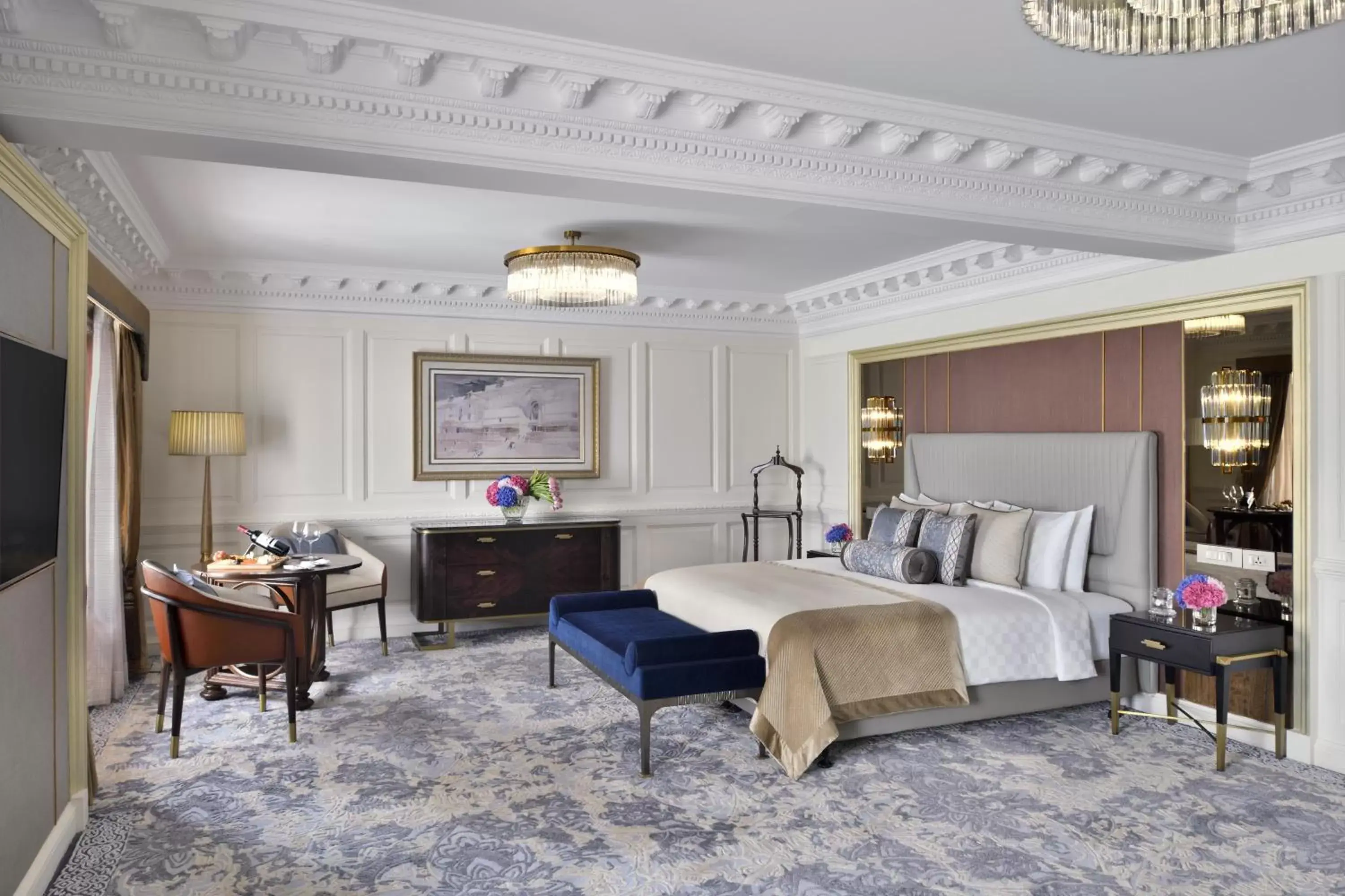 Bedroom, Seating Area in Taj Mahal, New Delhi