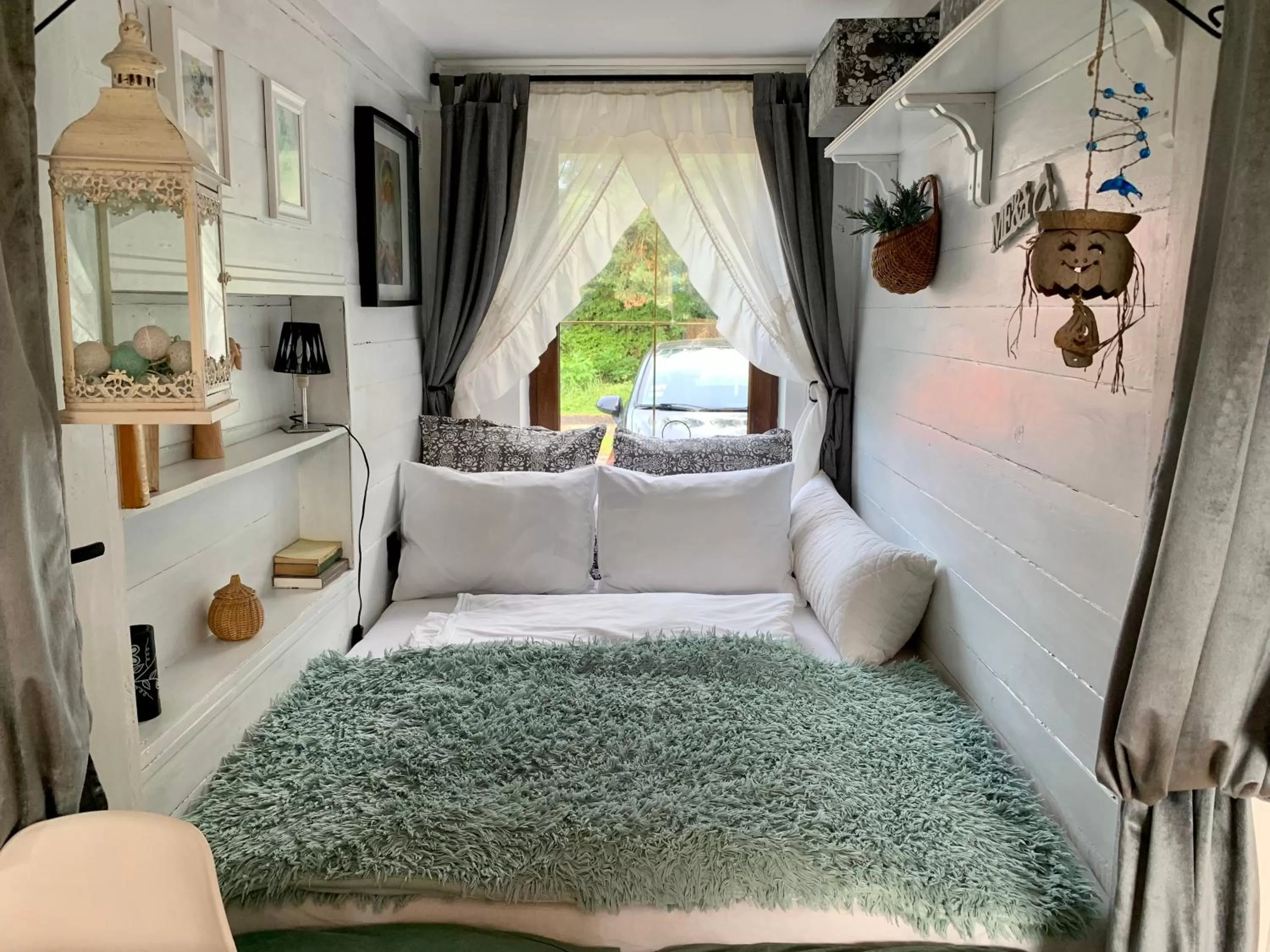 Bed in Dom z Sauną i Jacuzzi- na wyłączność lub pokoje