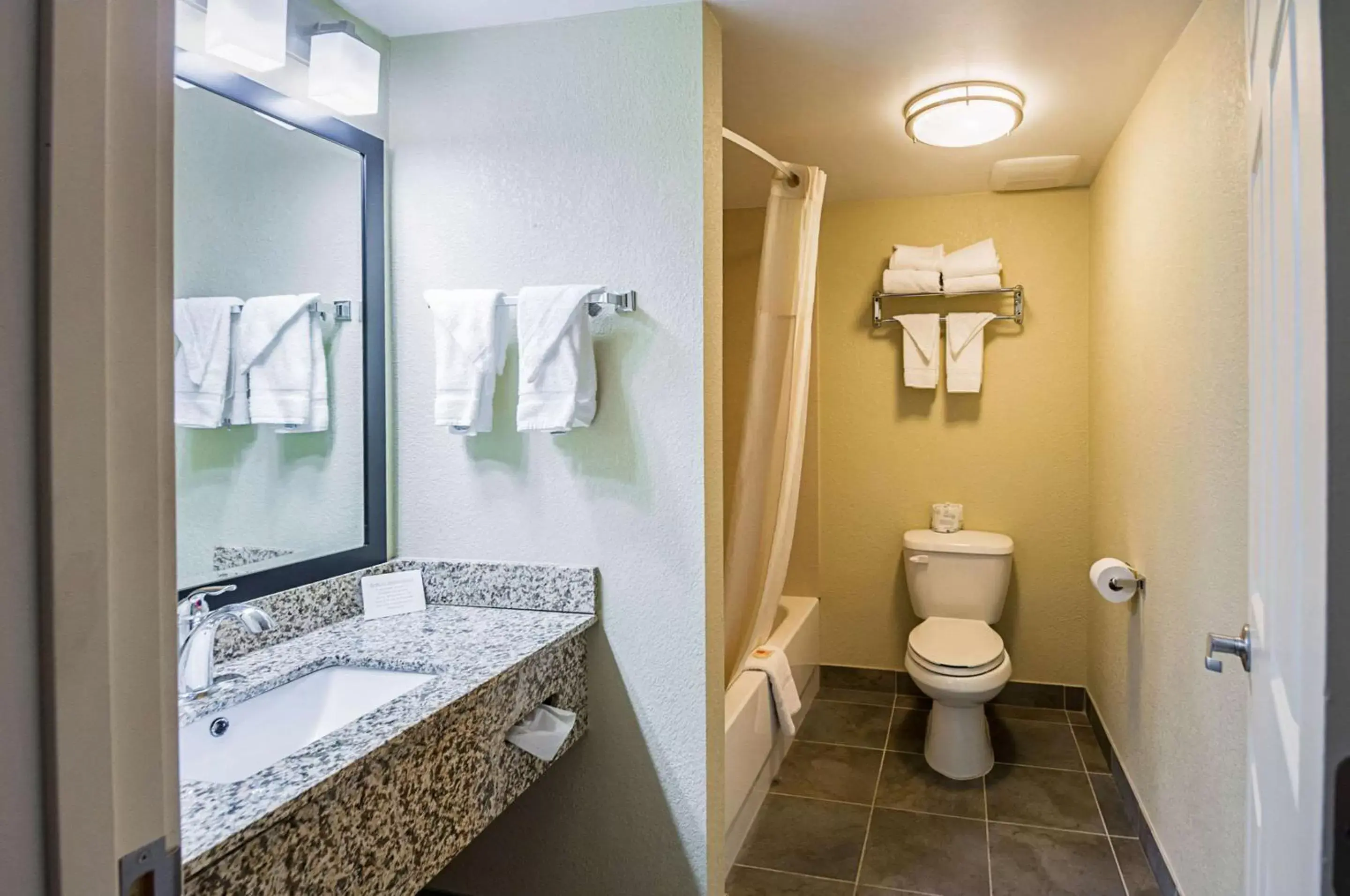 Bathroom in Quality Inn & Suites Hagerstown