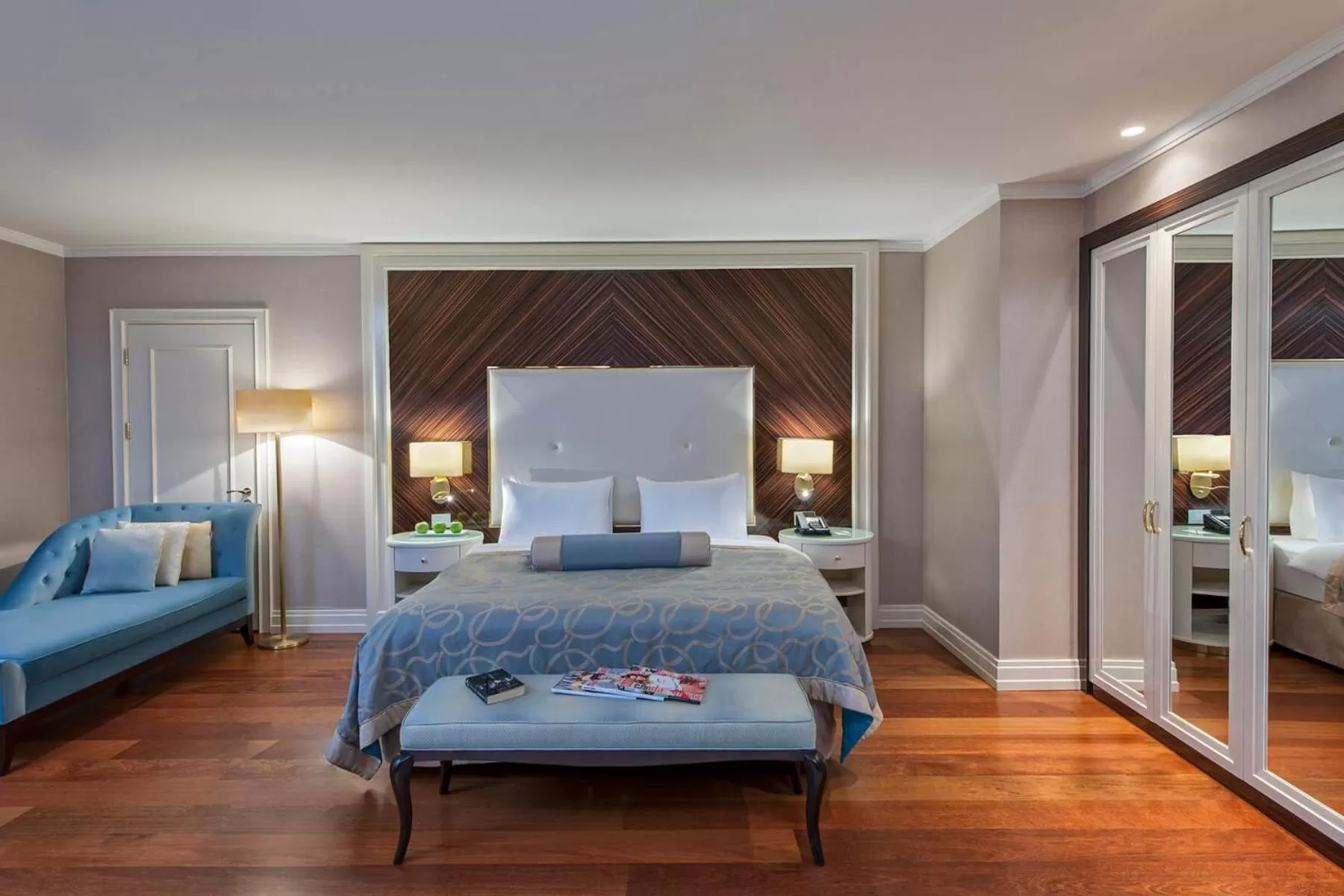 Photo of the whole room, Bed in Elite World Istanbul Florya