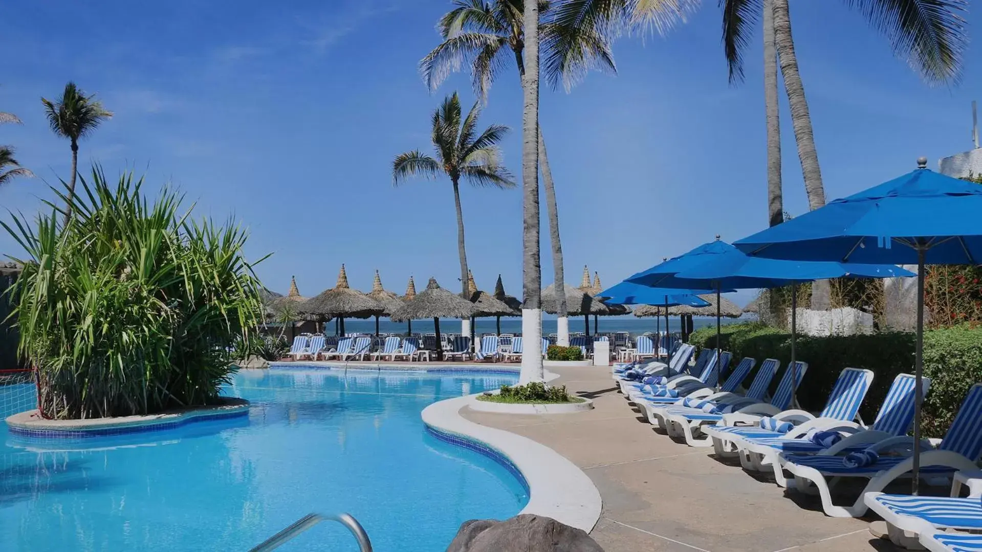 Pool view, Swimming Pool in The Inn at Mazatlan