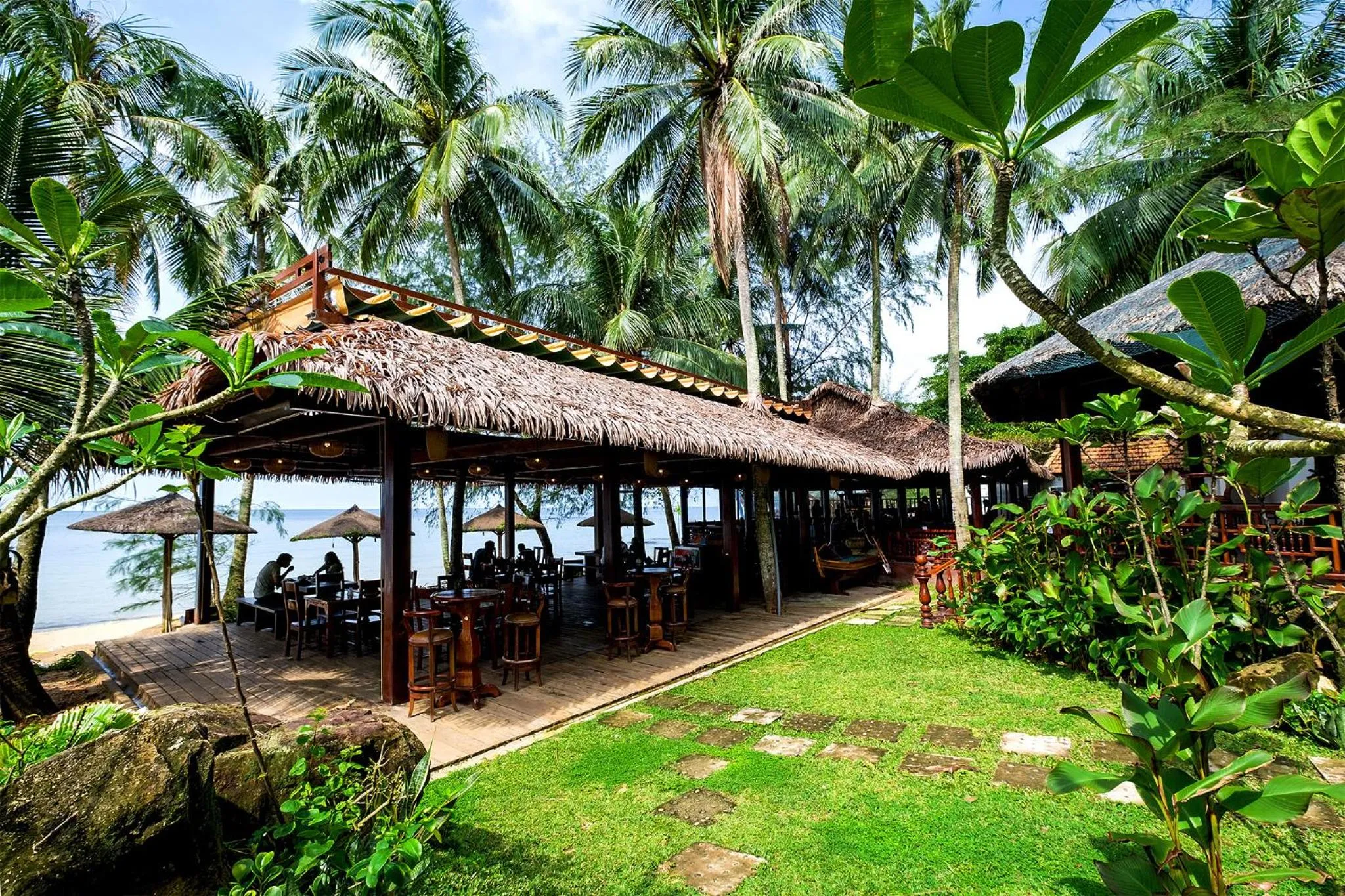 Restaurant/places to eat in Coco Palm Beach Resort