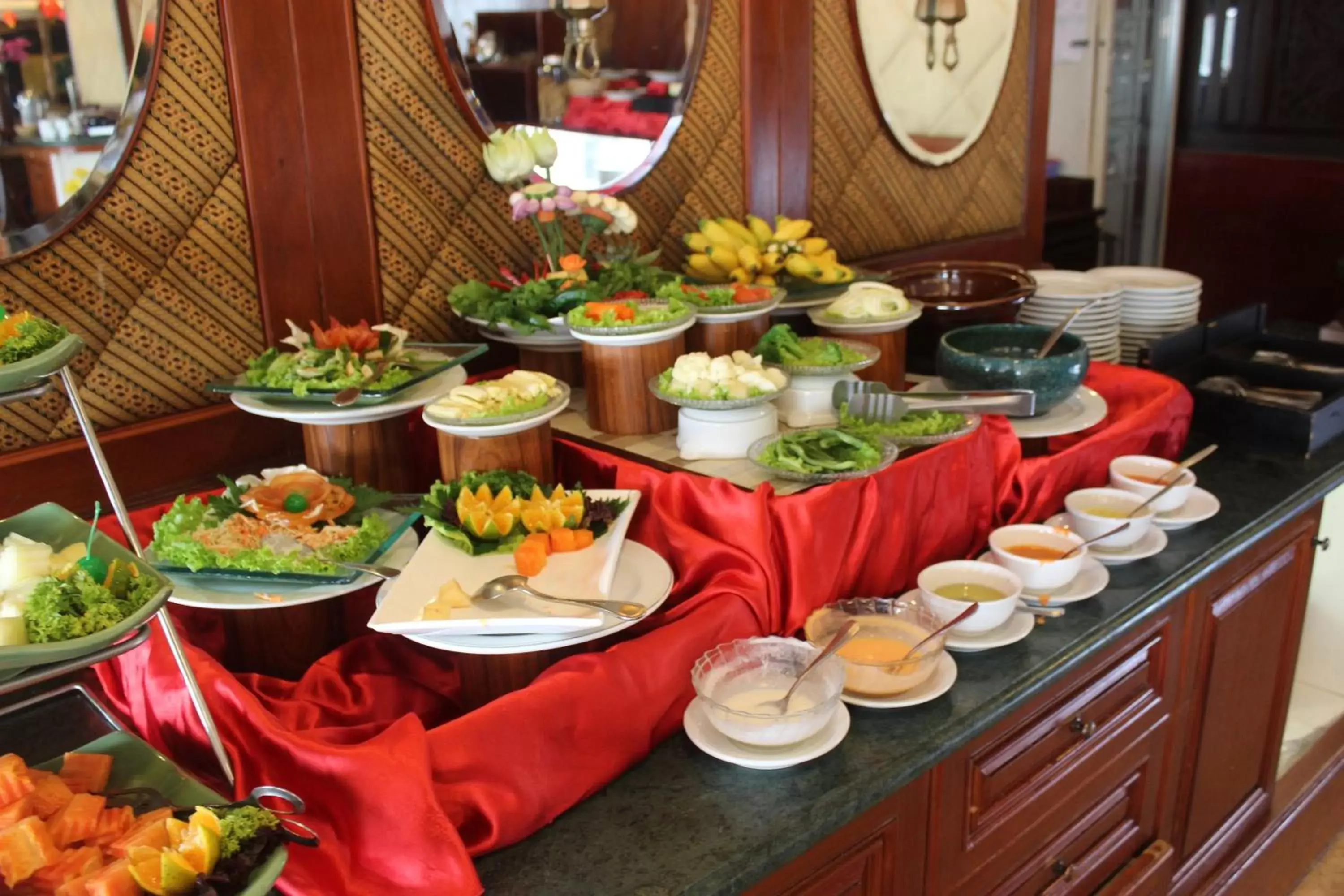 Breakfast in Grand Arkenso Park View Breakfast in Grand Arkenso Park View