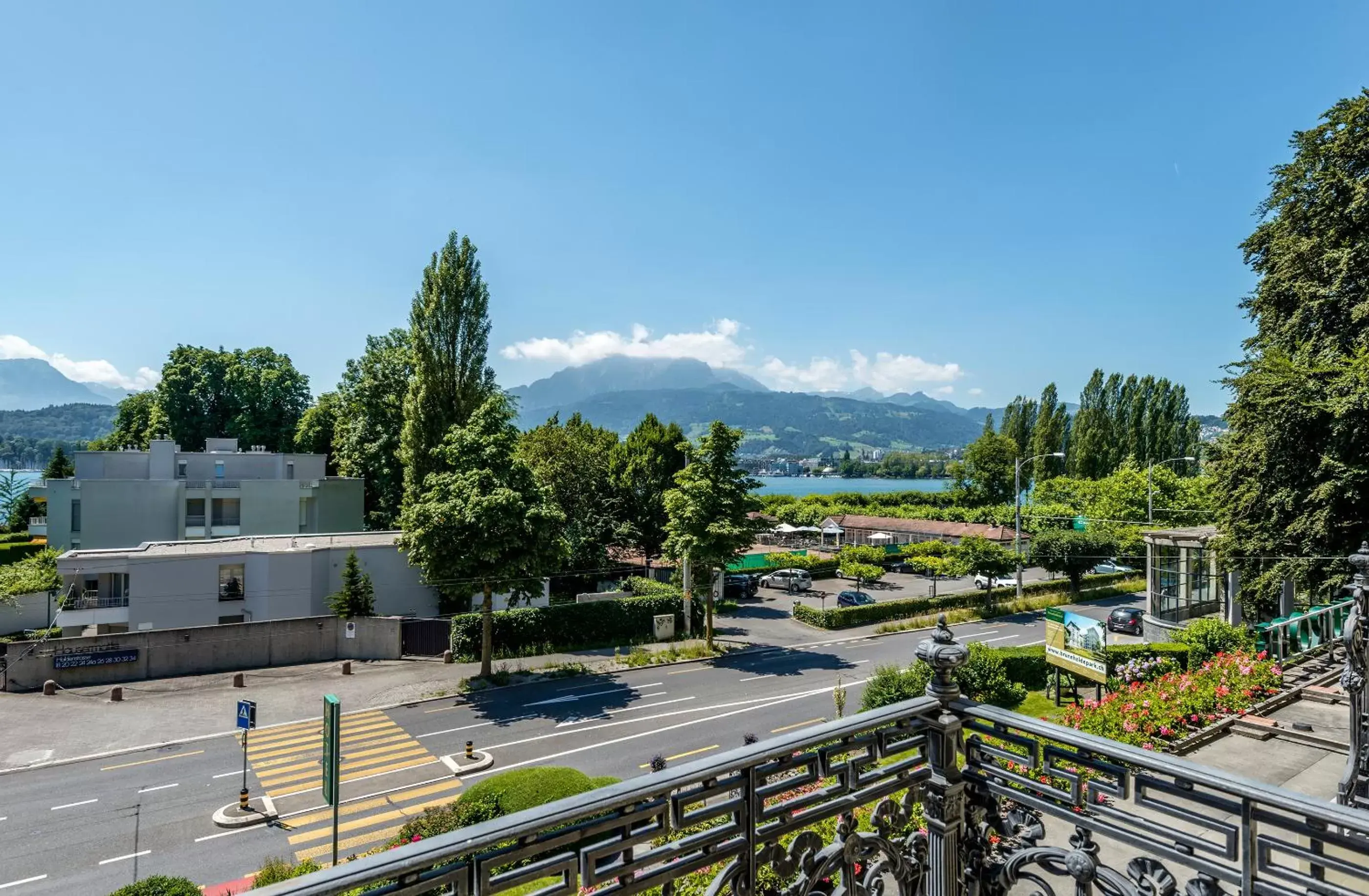 Garden view in Grand Hotel Europe