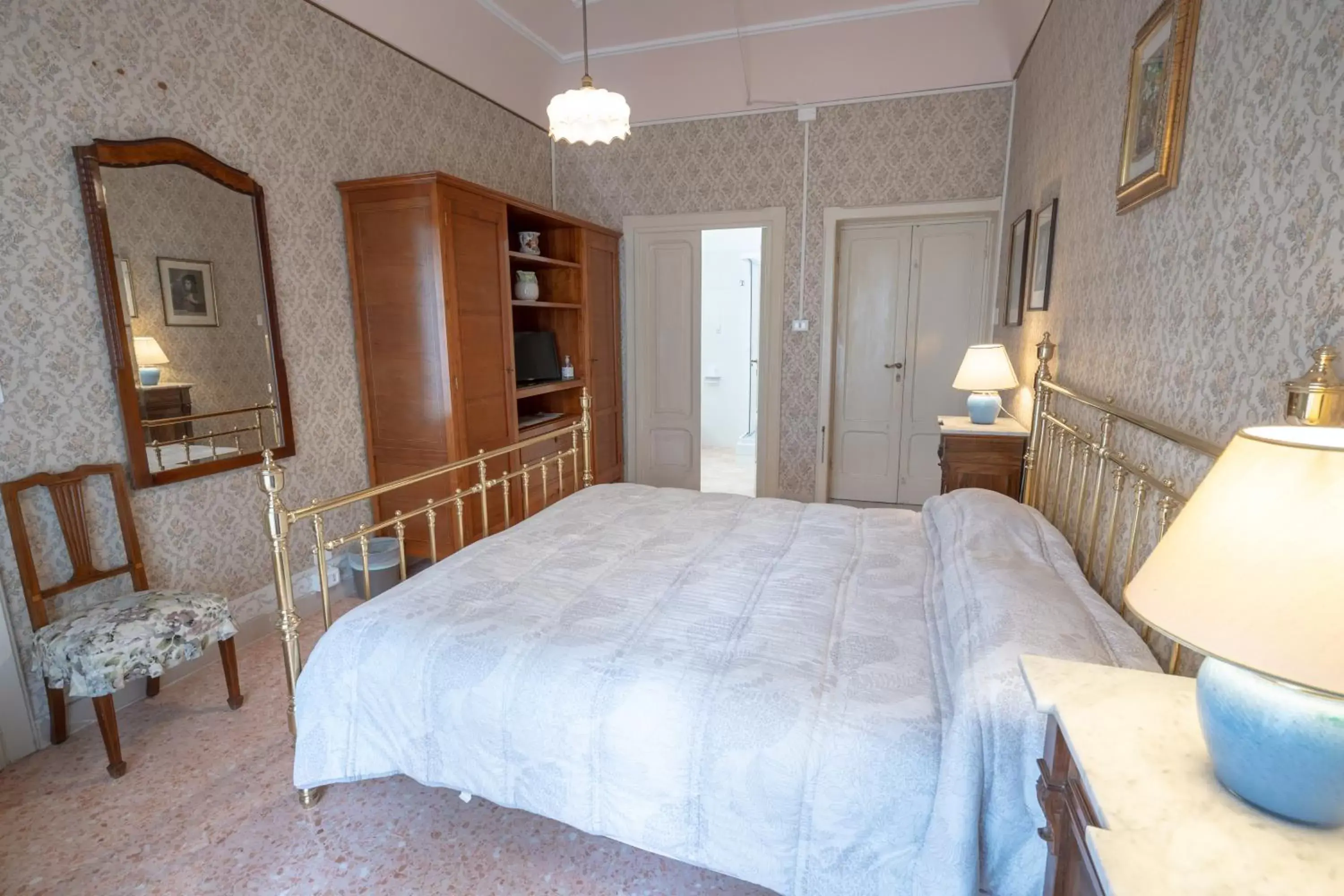 Photo of the whole room, Bed in Il Giardino Nascosto B&B