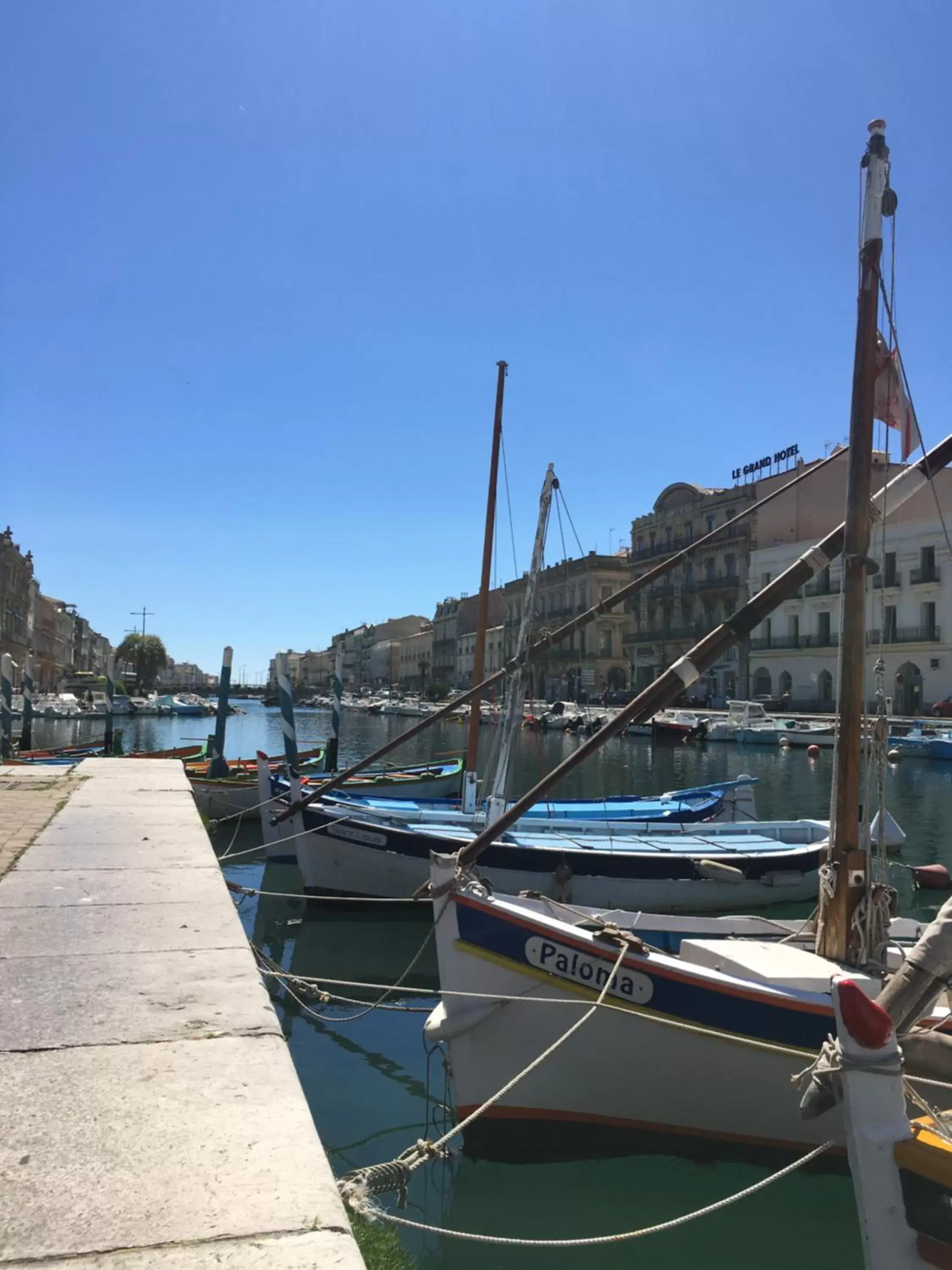 La Domitia - Maison d'hôtes, spa, sauna & massages