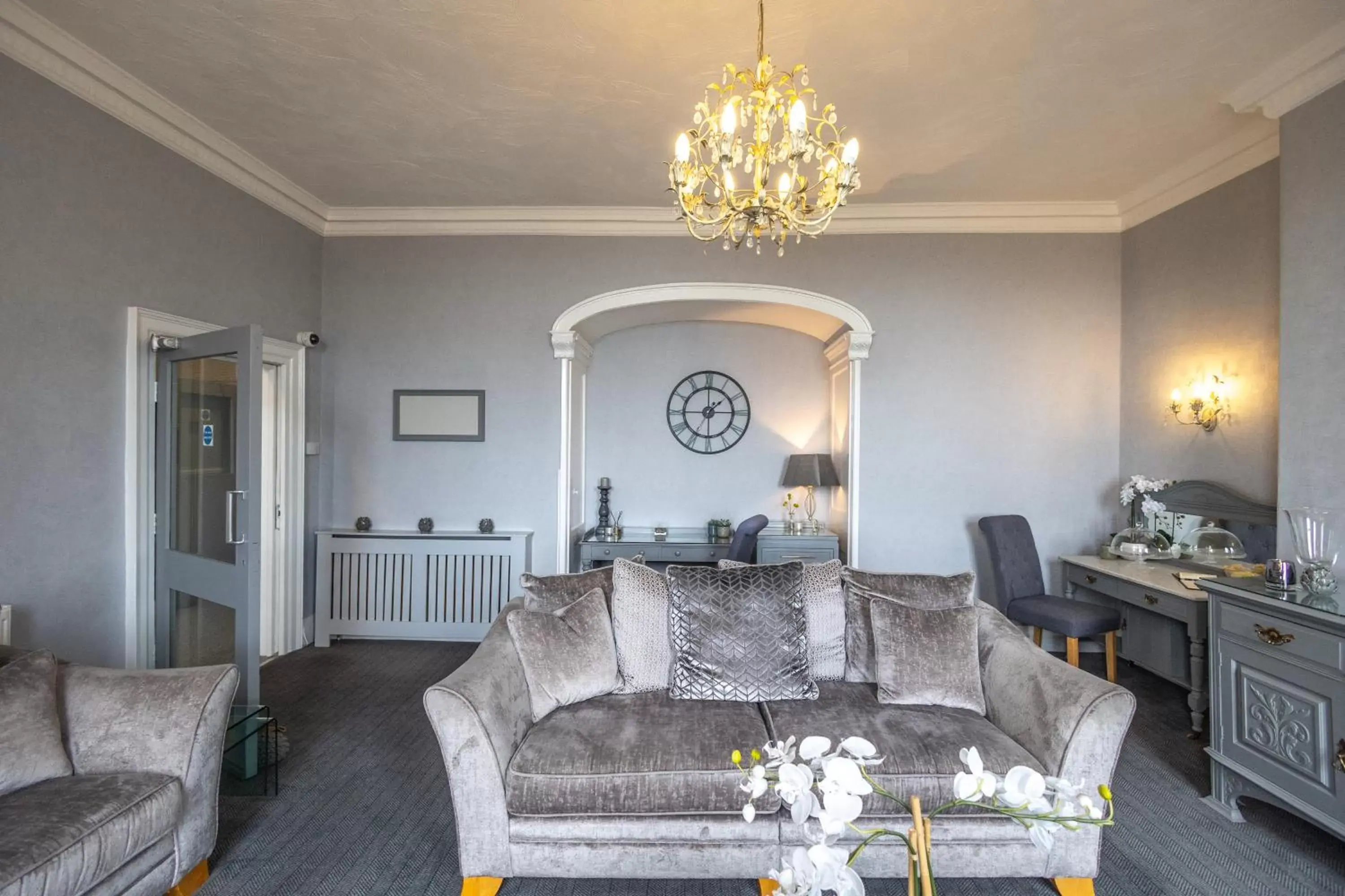 Living room, Seating Area in Gloucester House