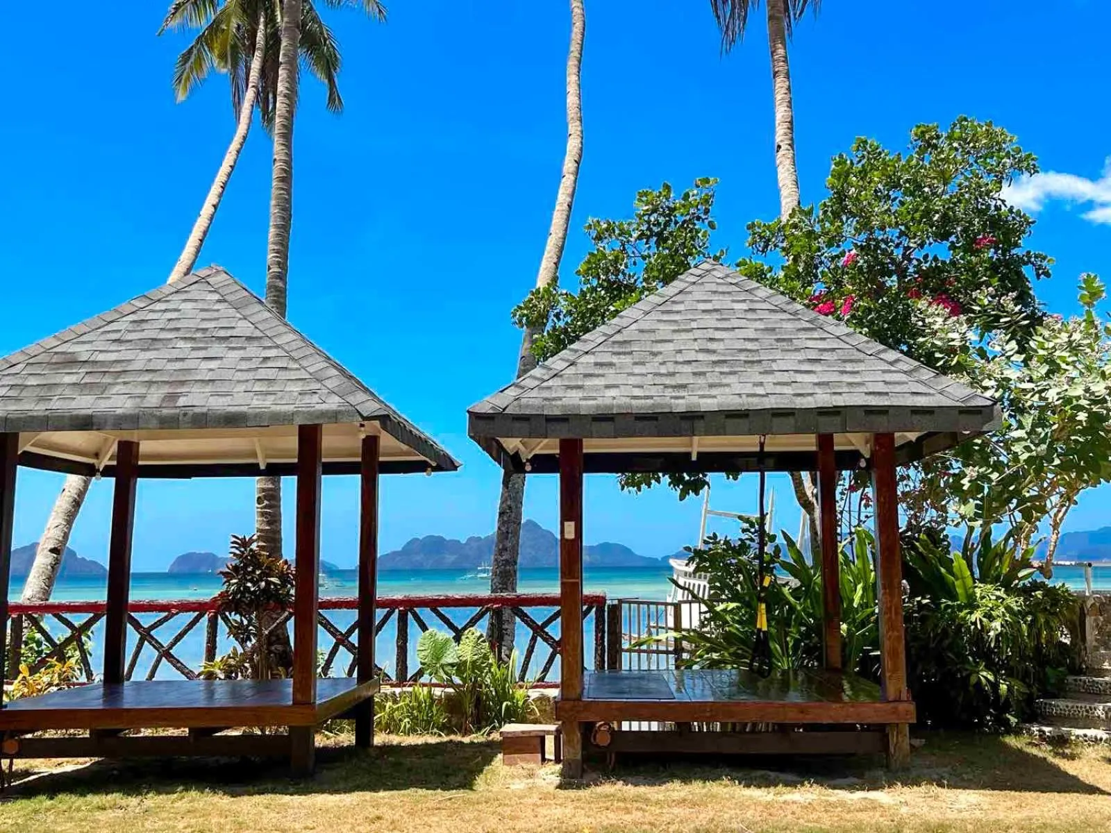 Seating area in Doublegem Beach Resort and Hotel