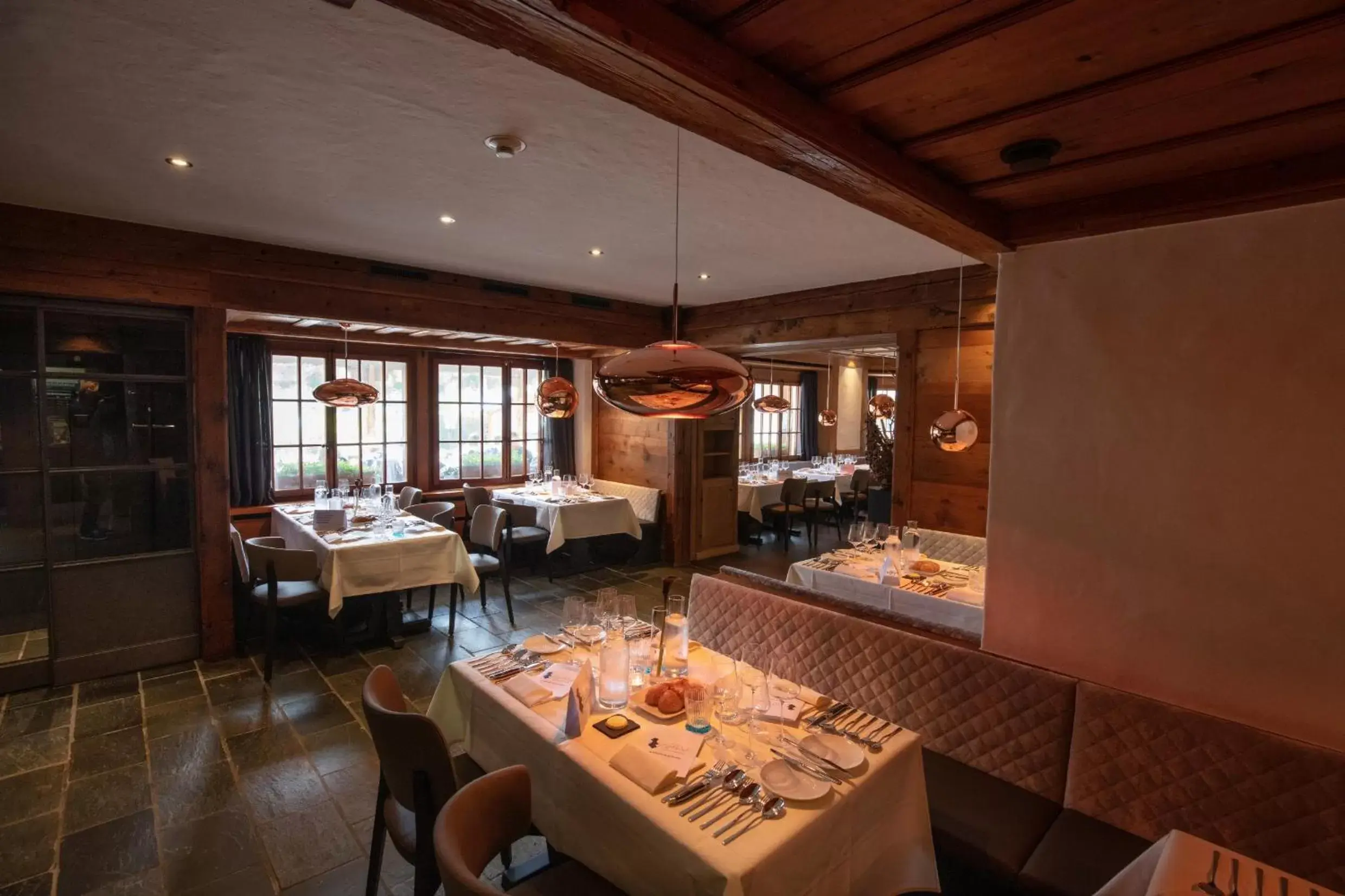 Food and drinks, Restaurant/Places to Eat in Bernerhof Swiss Quality Hotel Gstaad