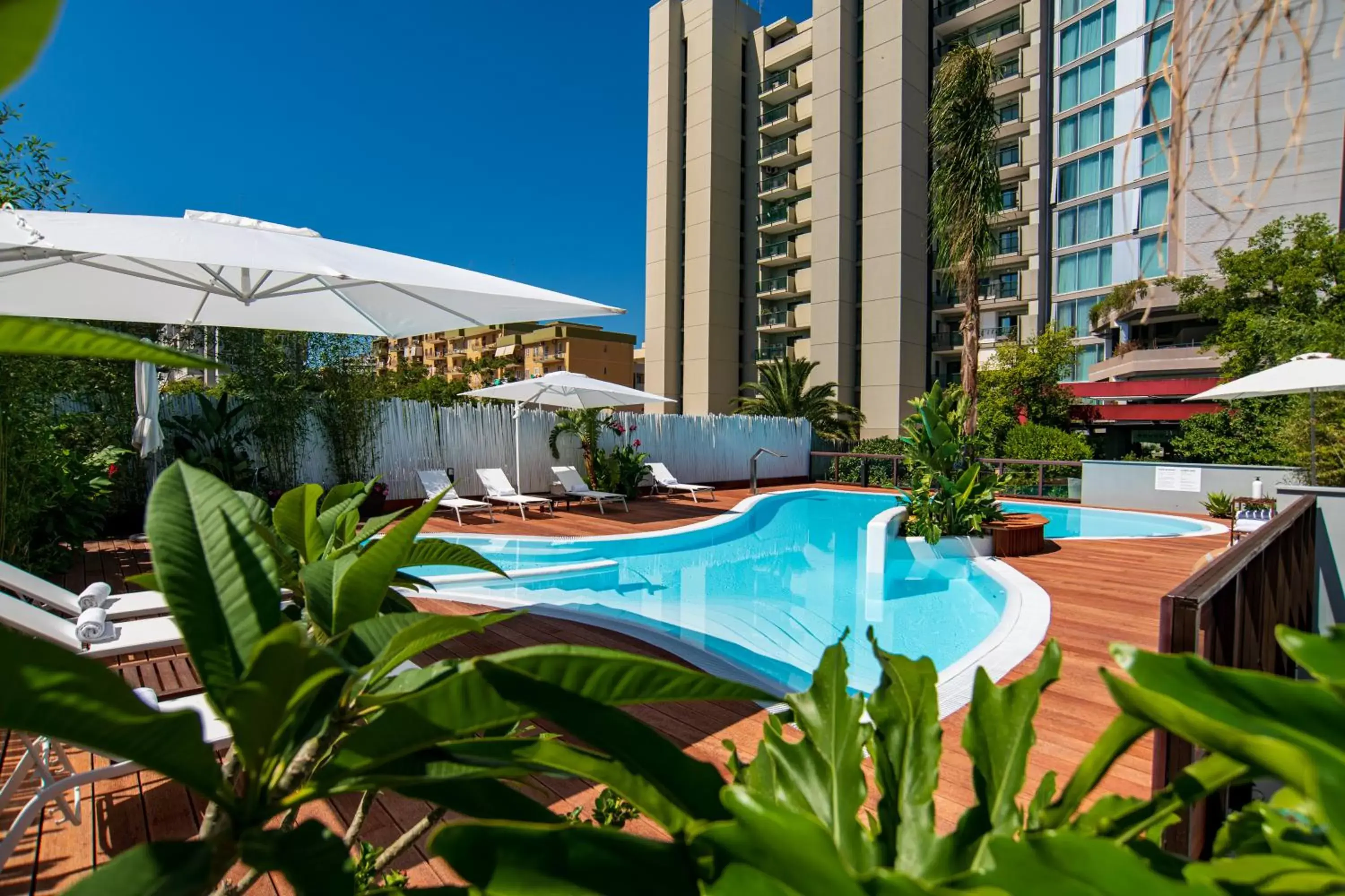 Swimming Pool in Hi Hotel Bari