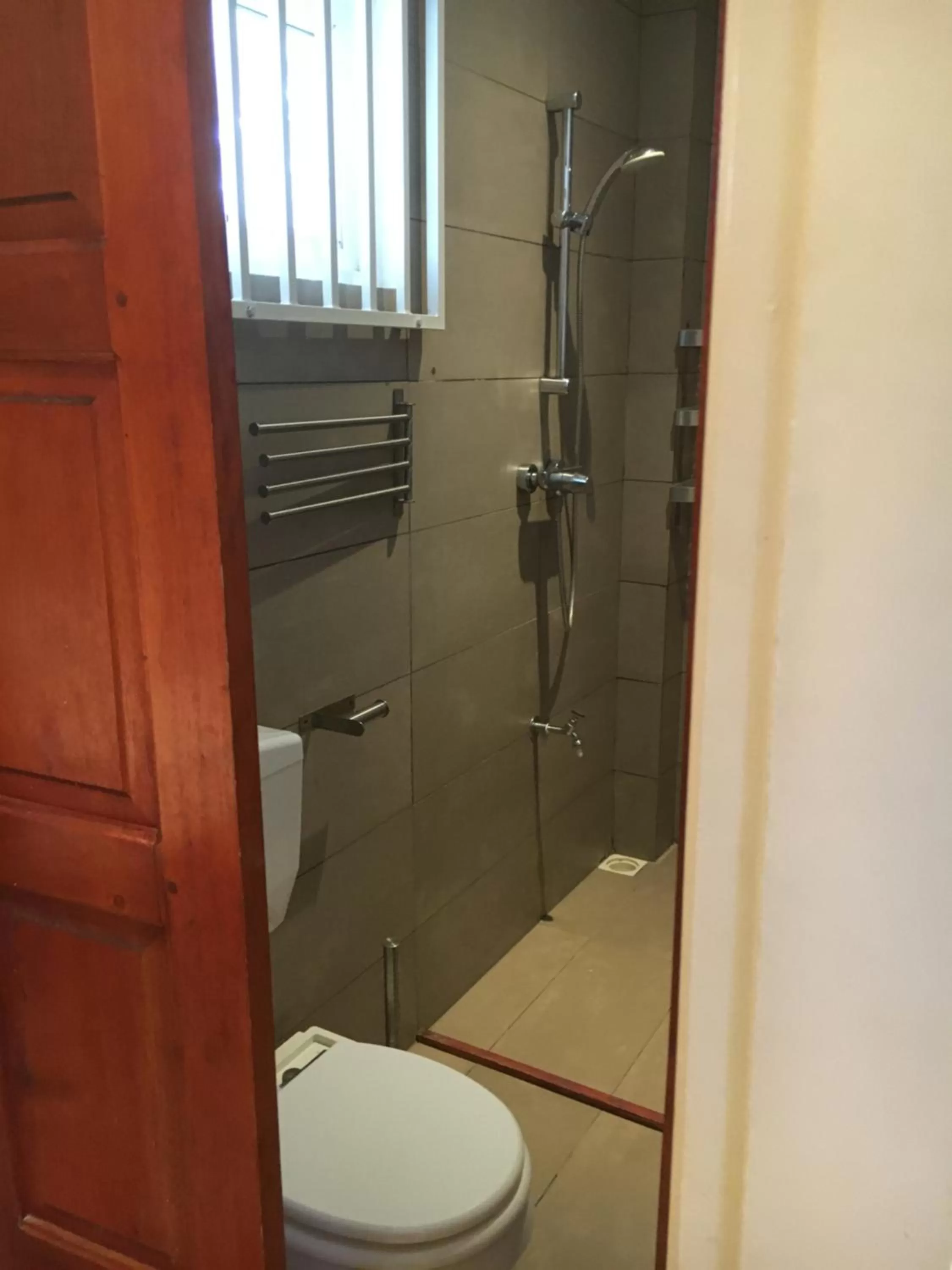 Bathroom in Asteria Studios