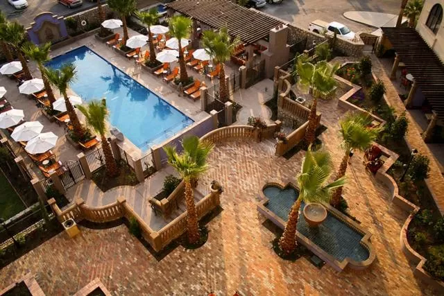 Swimming pool in Hotel Encanto de Las Cruces