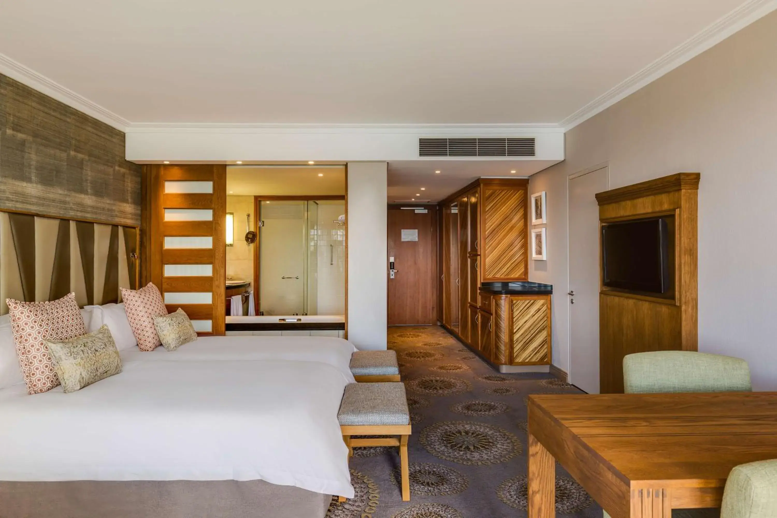 Bedroom in Arabella Hotel, Golf and Spa